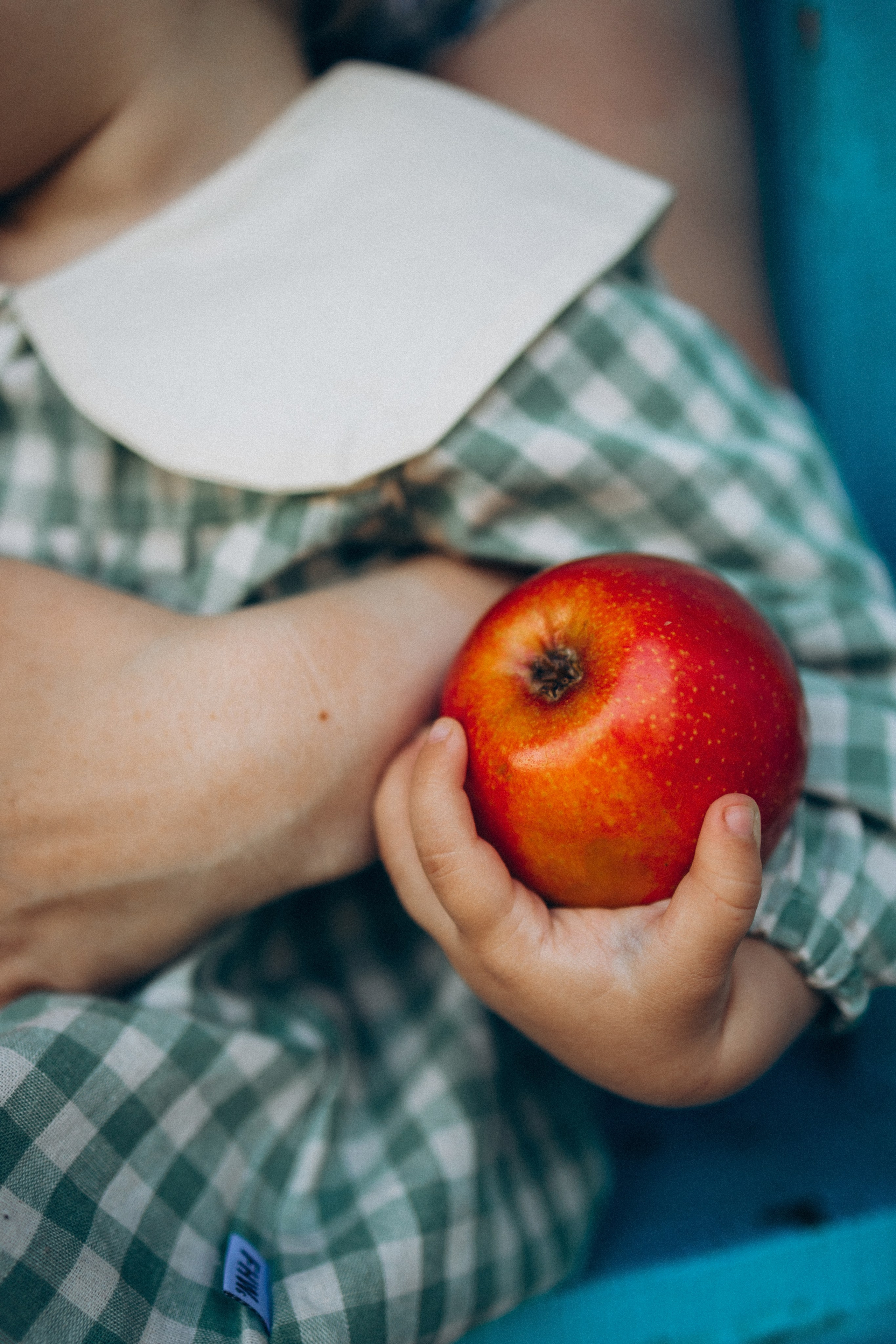Оля, Ксюша и Юля. Фотограф Елена Рябцева