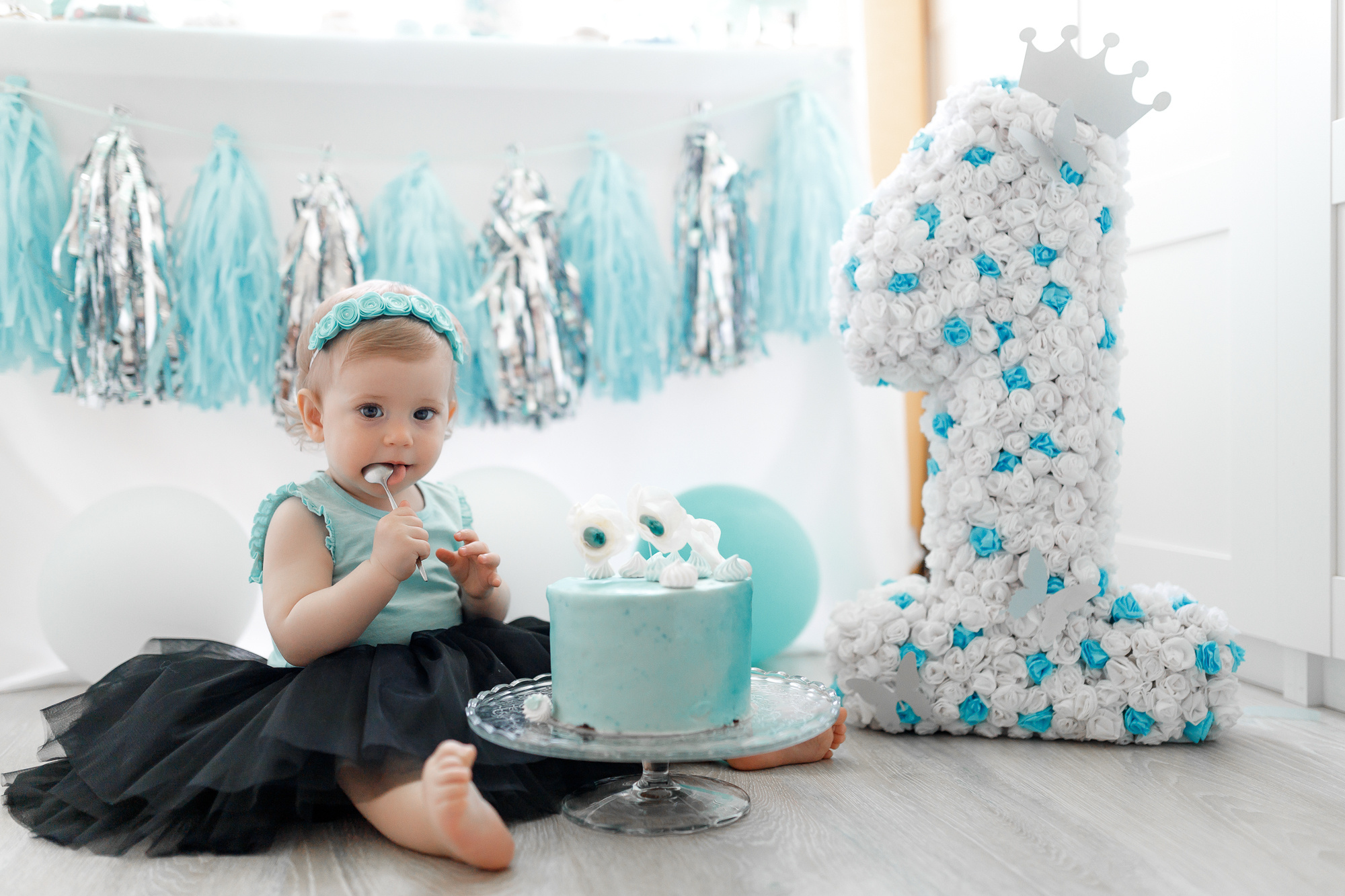 Заказать фотографа на день рождения в Москве и других городах. Фотограф на крещение и венчание, дни рождения и праздники