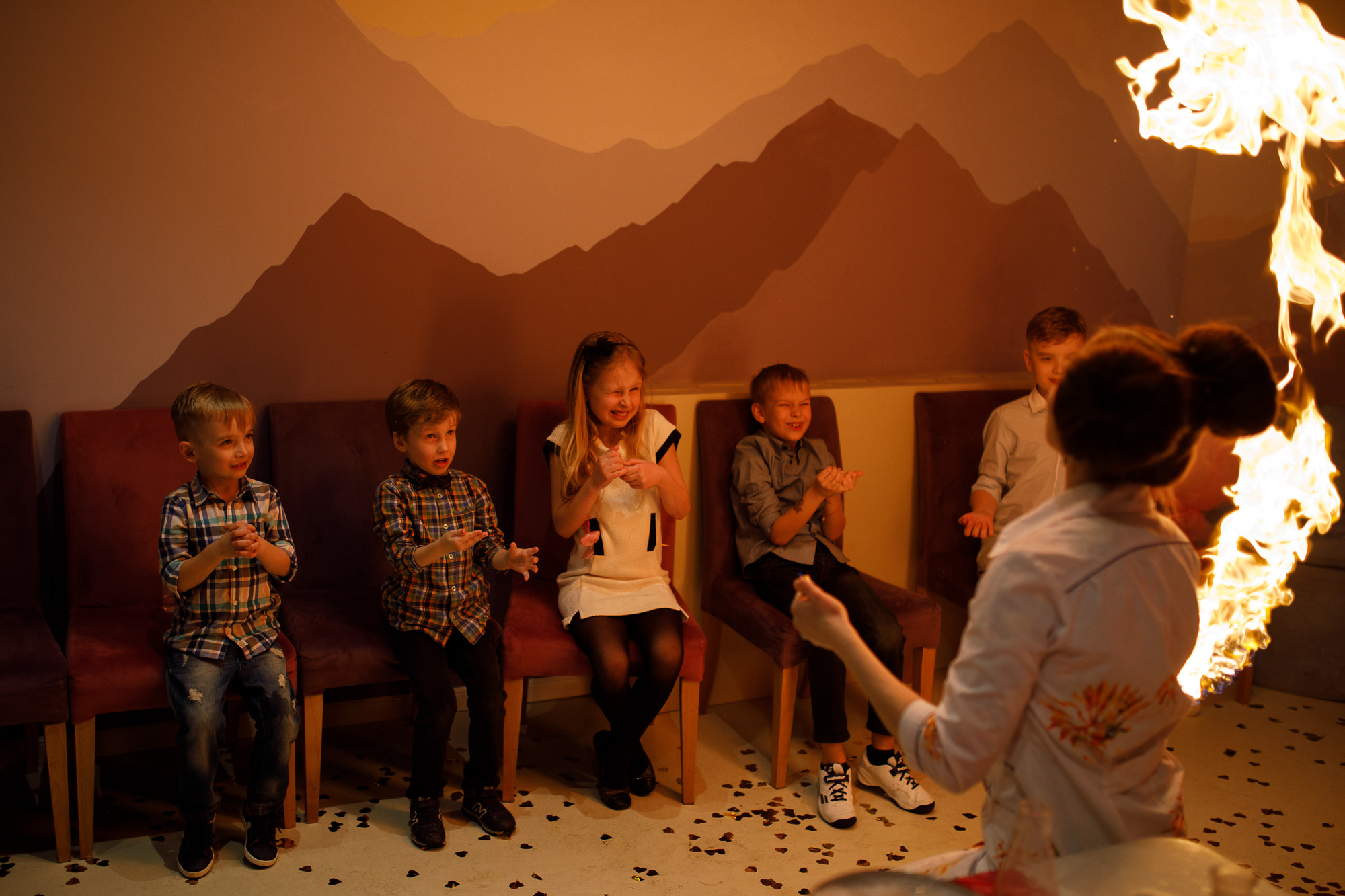 Заказать фотографа на день рождения в Москве и других городах. Фотограф на крещение и венчание, дни рождения и праздники