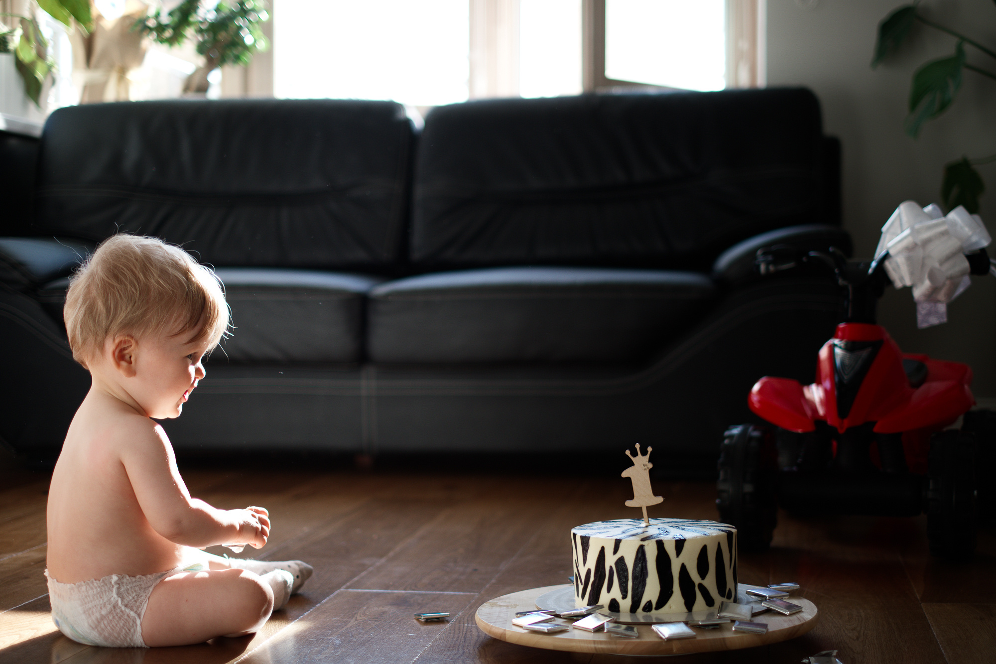 Заказать фотографа на день рождения в Москве и других городах. Фотограф на крещение и венчание, дни рождения и праздники