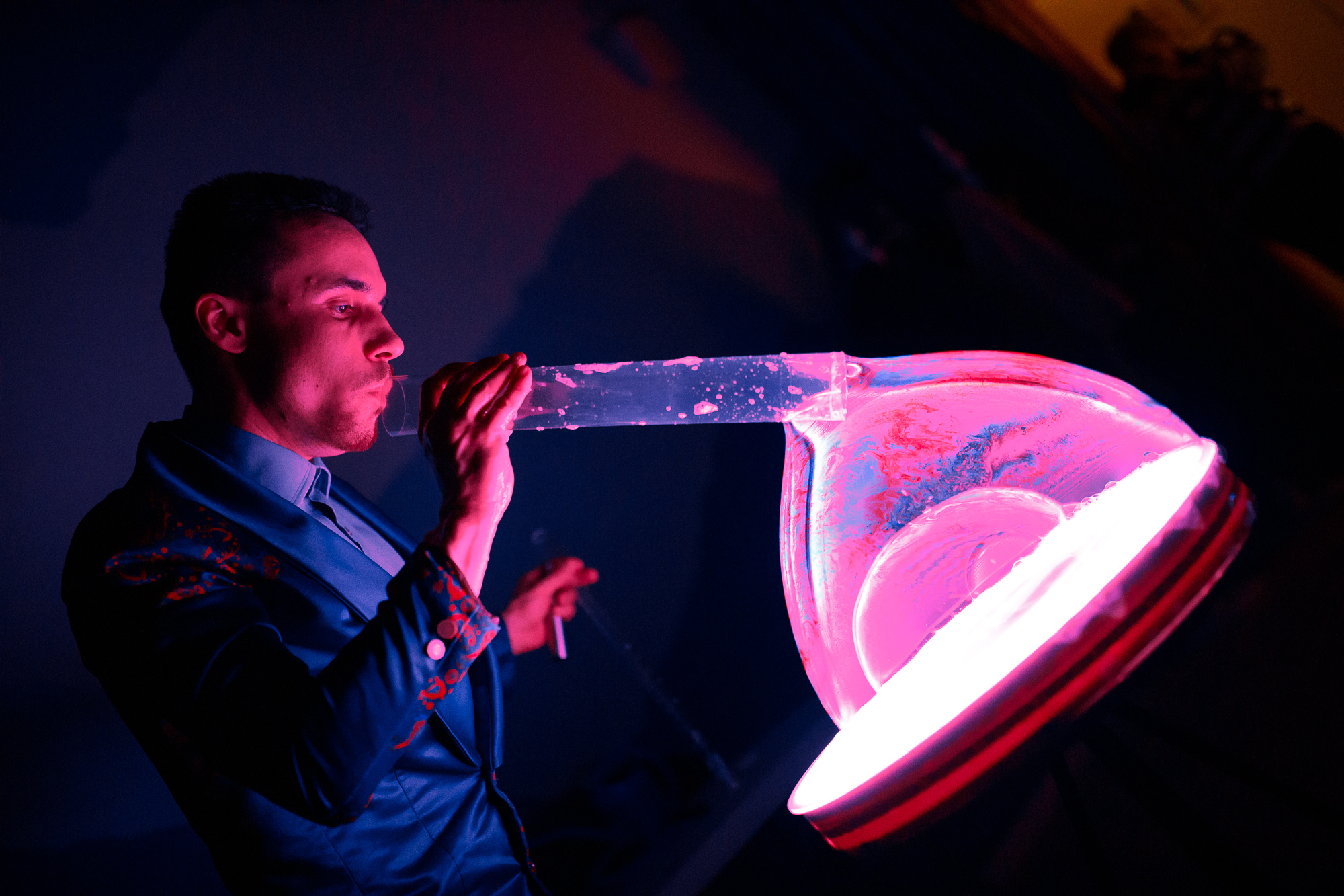 Заказать фотографа на день рождения в Москве и других городах. Фотограф на крещение и венчание, дни рождения и праздники