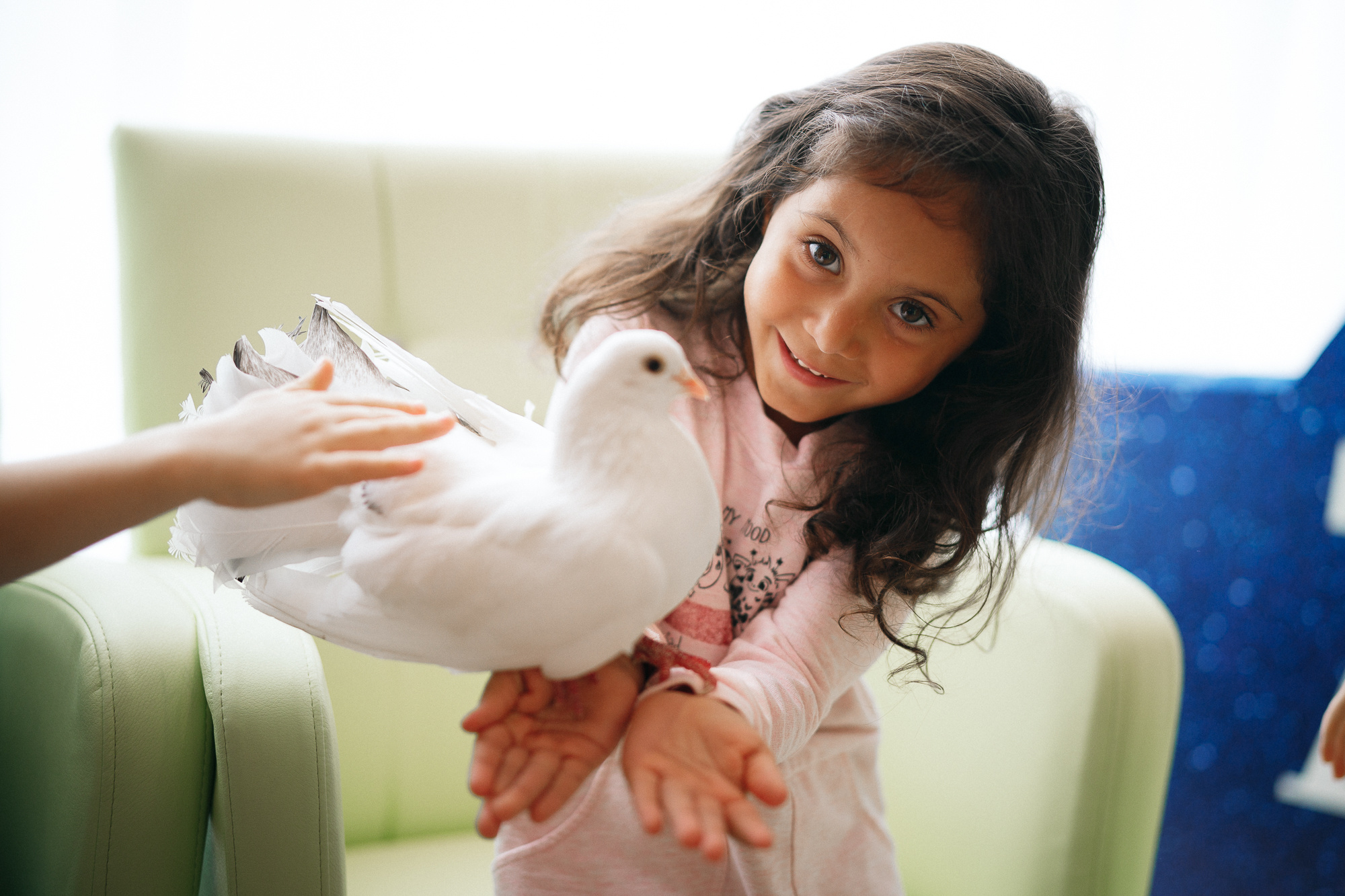 Заказать фотографа на день рождения в Москве и других городах. Фотограф на крещение и венчание, дни рождения и праздники