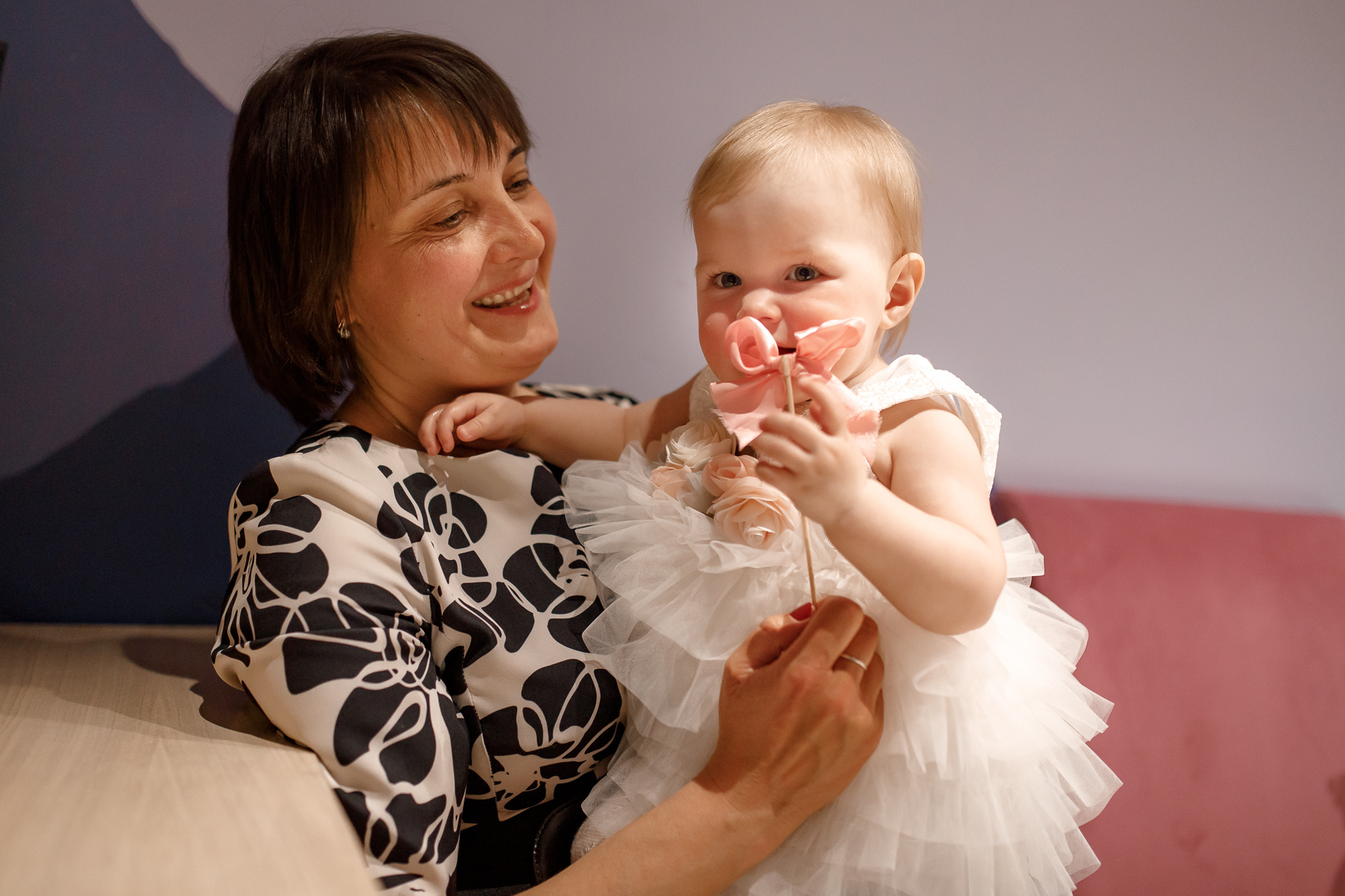 Заказать фотографа на день рождения в Москве и других городах. Фотограф на крещение и венчание, дни рождения и праздники