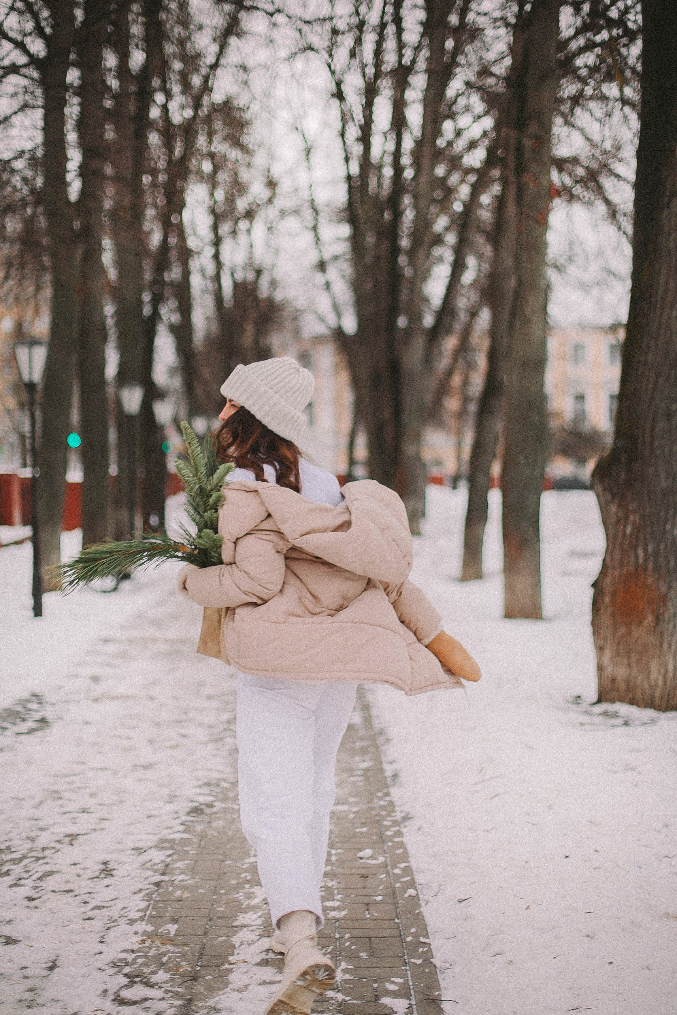 Настя. Свадьбы в формате прогулки, индивидуальные и семейные съёмки