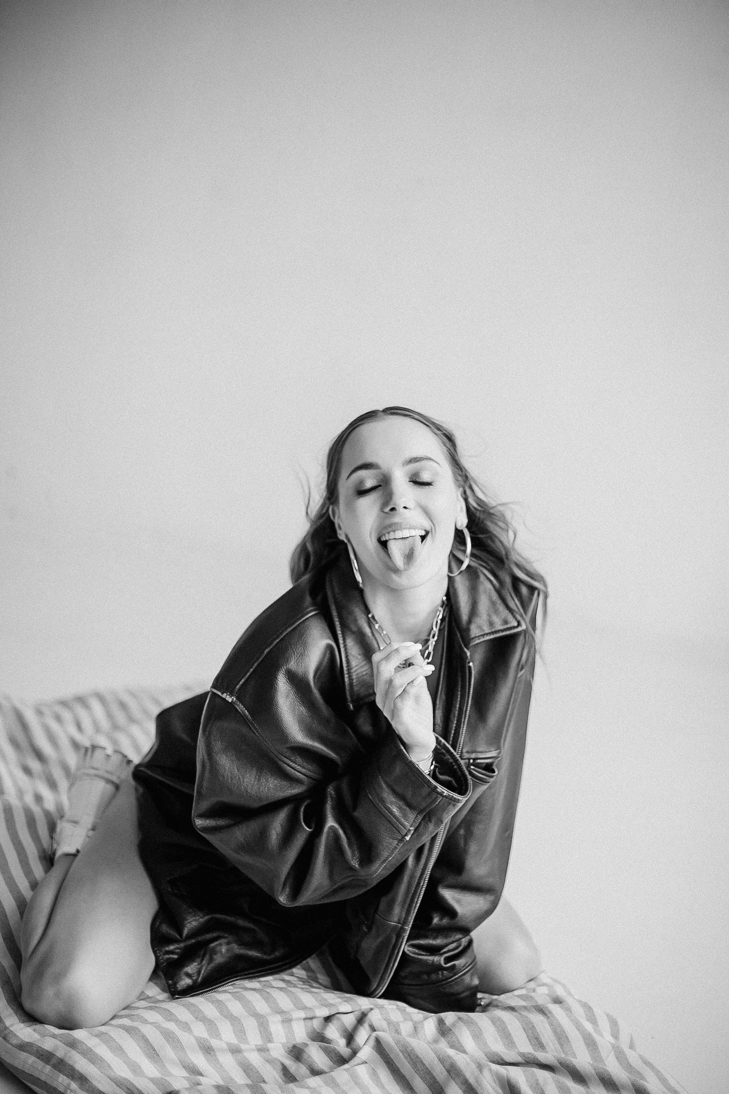 Ирина. Свадьбы в формате прогулки, индивидуальные и семейные съёмки