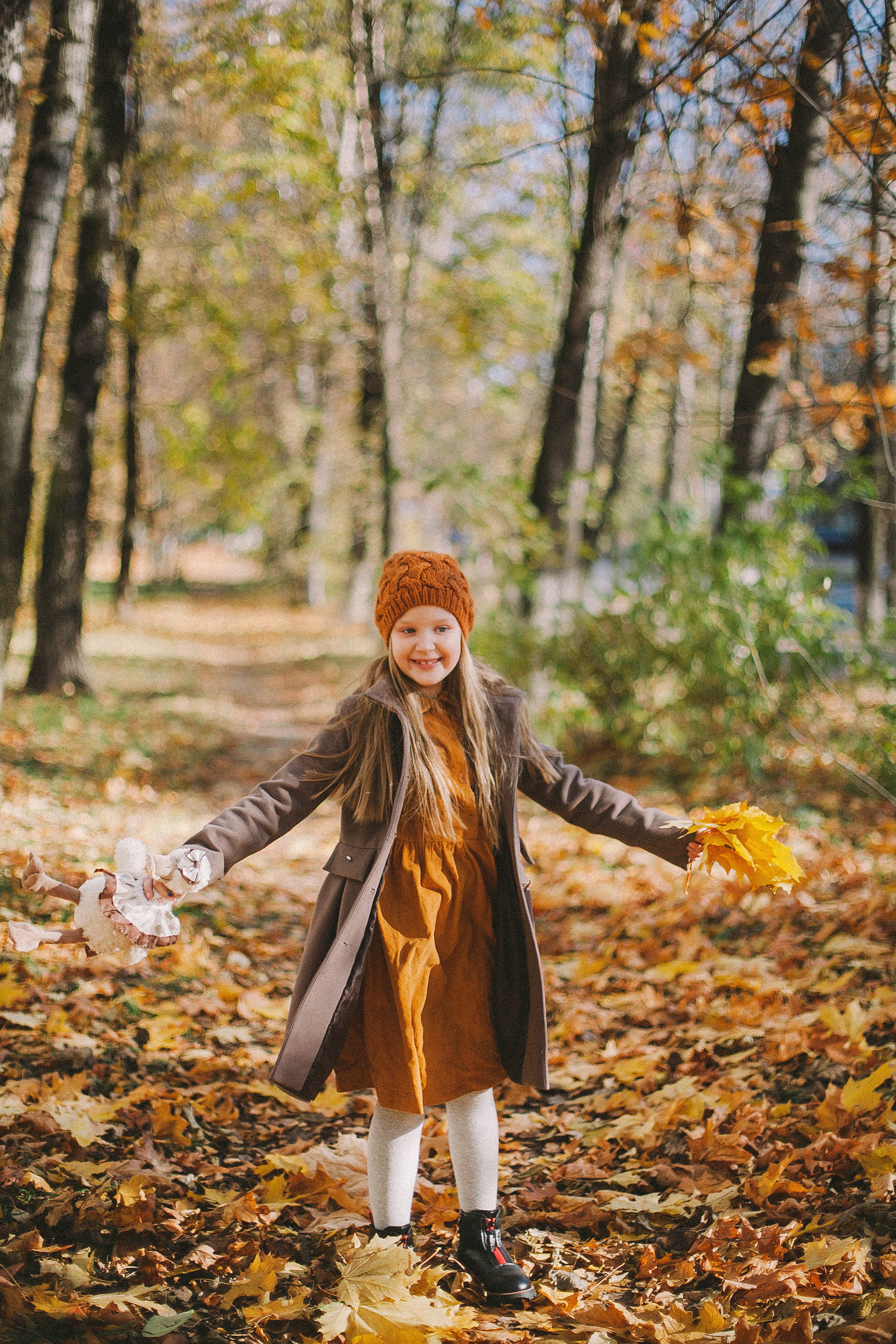 Осенняя прогулка. Свадьбы в формате прогулки, индивидуальные и семейные съёмки