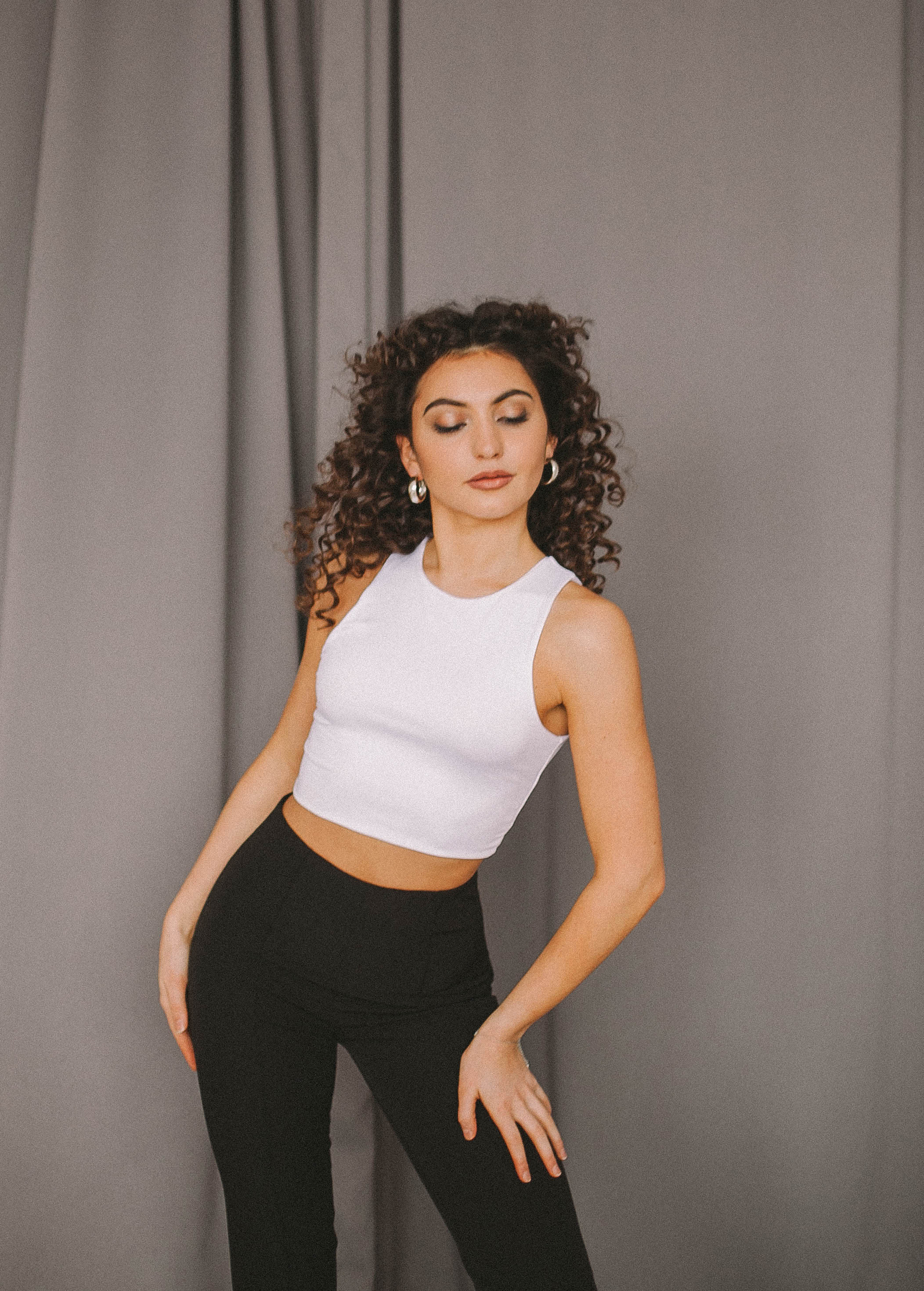 Соня. Свадьбы в формате прогулки, индивидуальные и семейные съёмки