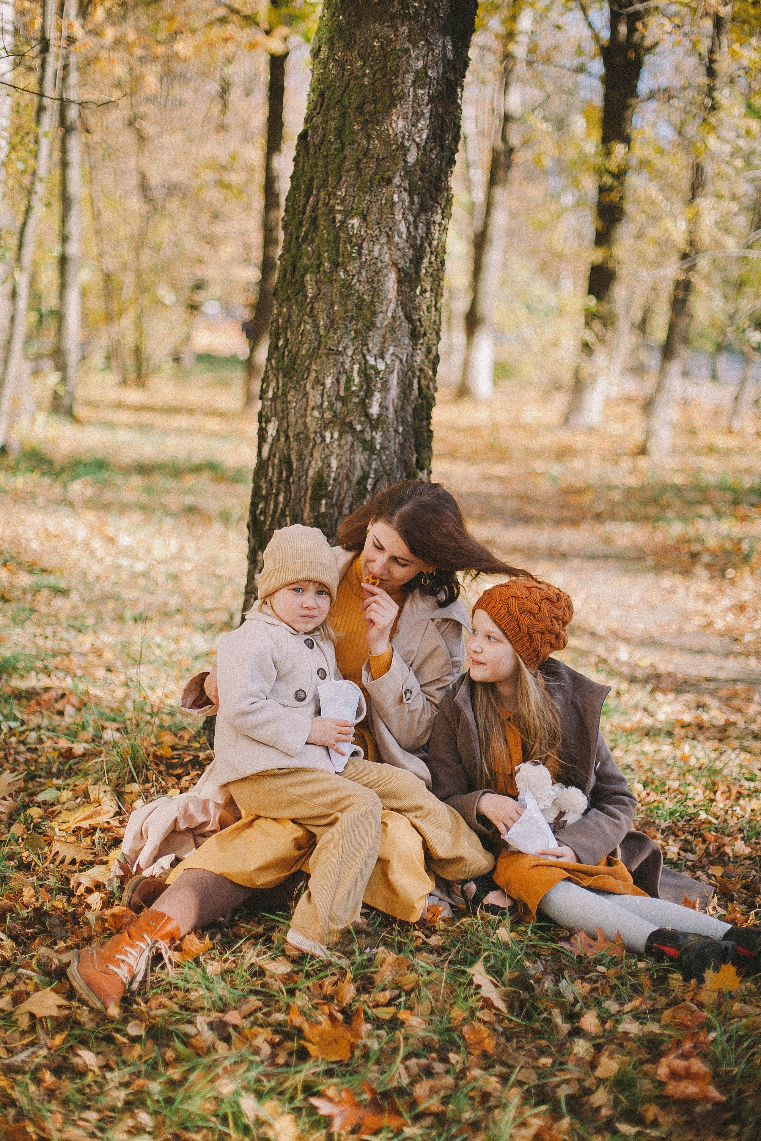 Осенняя прогулка. Свадьбы в формате прогулки, индивидуальные и семейные съёмки