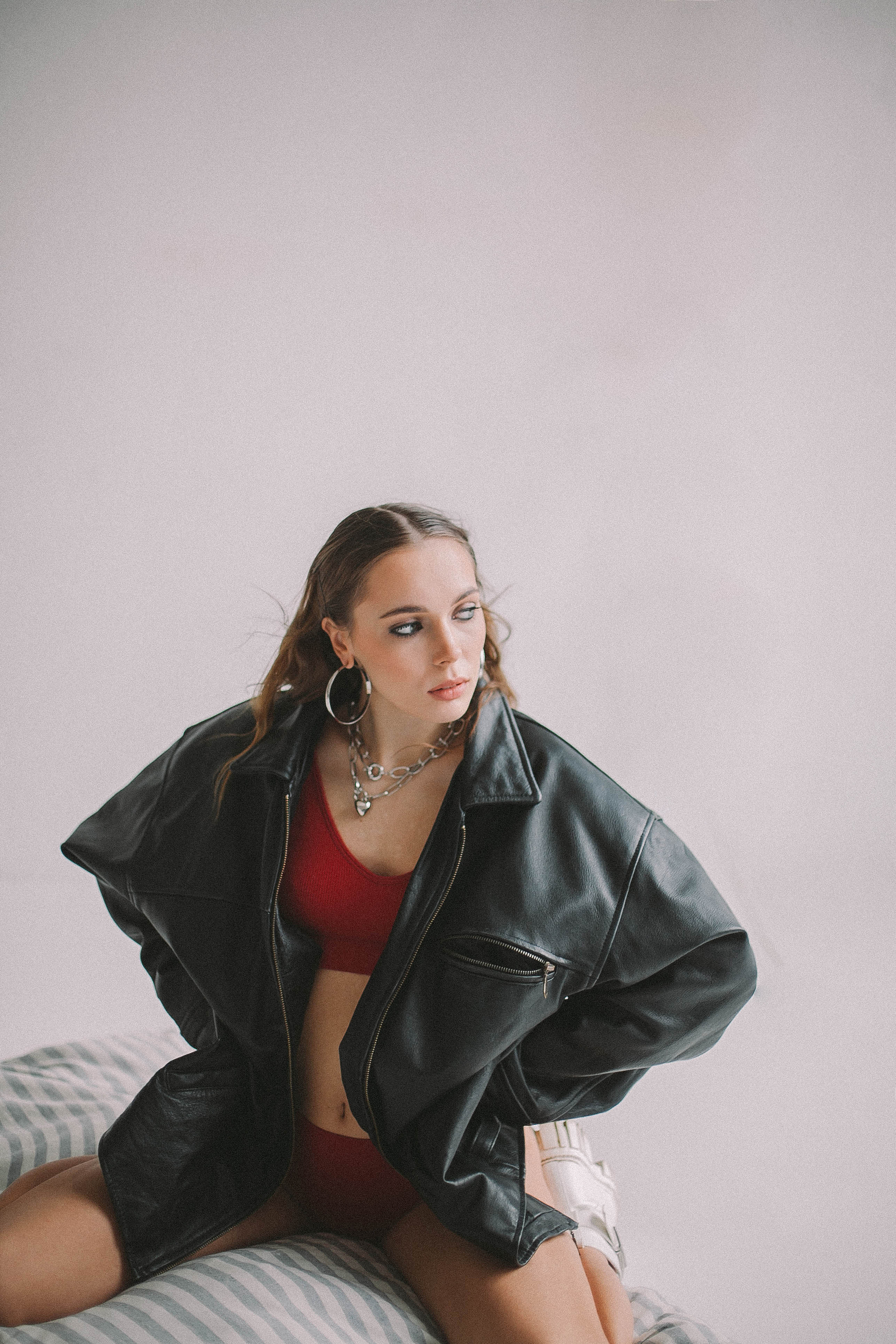 Ирина. Свадьбы в формате прогулки, индивидуальные и семейные съёмки