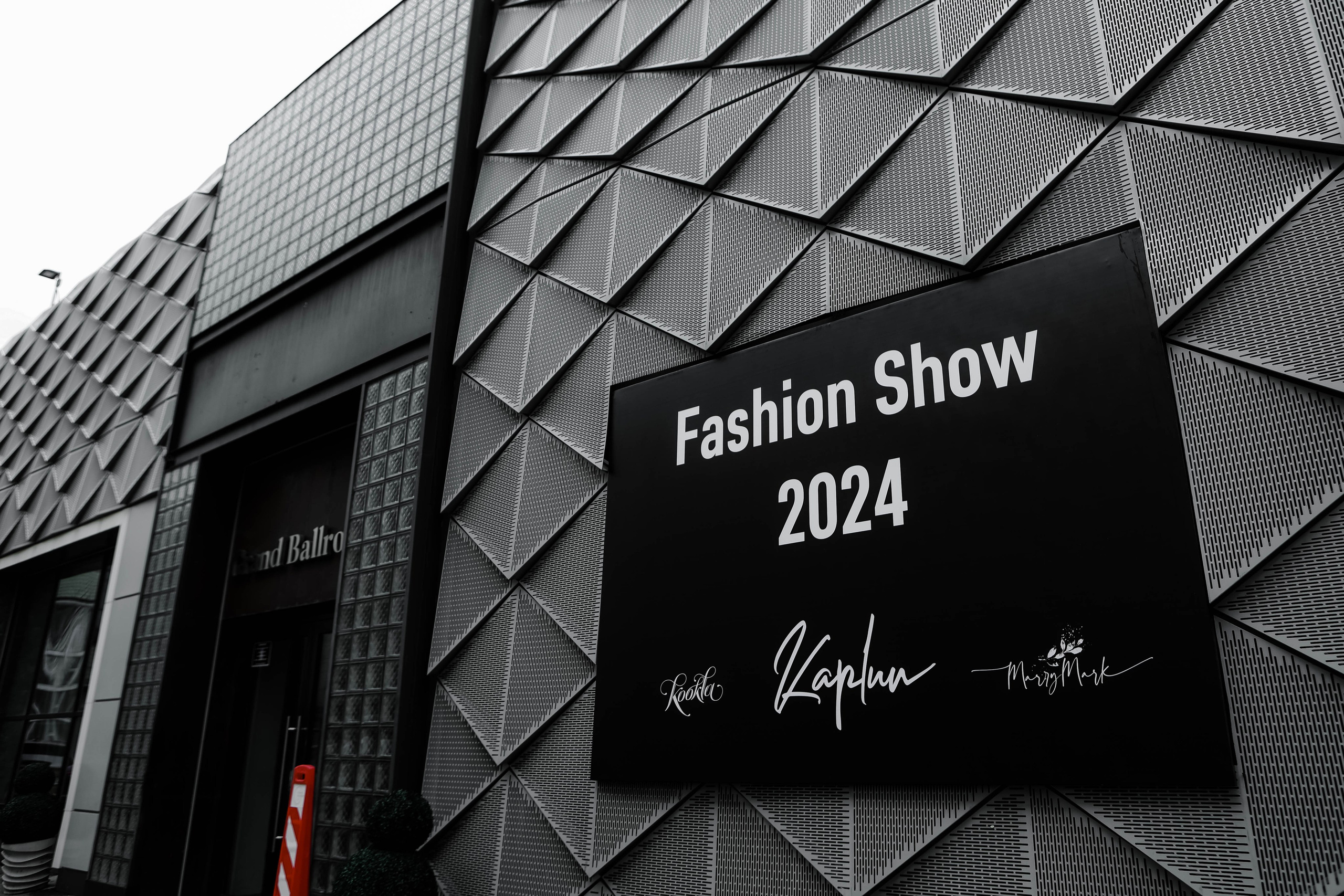 Свадебный показ Модного дома Tatiana Kaplun 2022. Свадебный фотограф FOTOKEYT