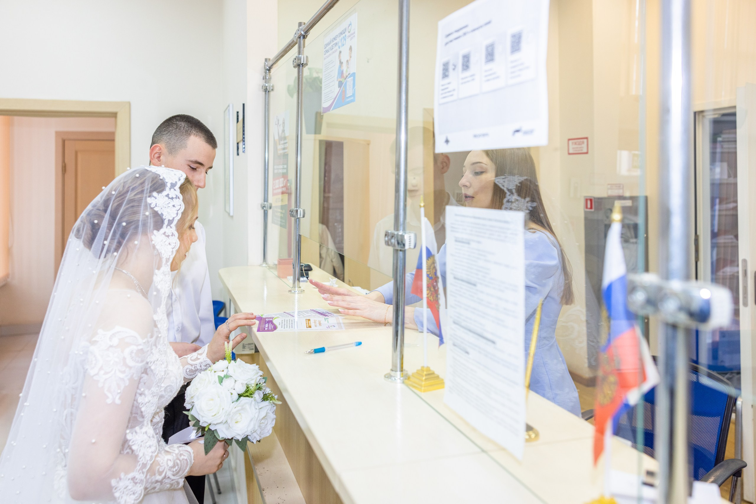 Пример одной свадьбы ЗАГС, ресторан. Фотограф в Туле Крупский АнДРей. Фотостудия «КАДР71» в Туле
