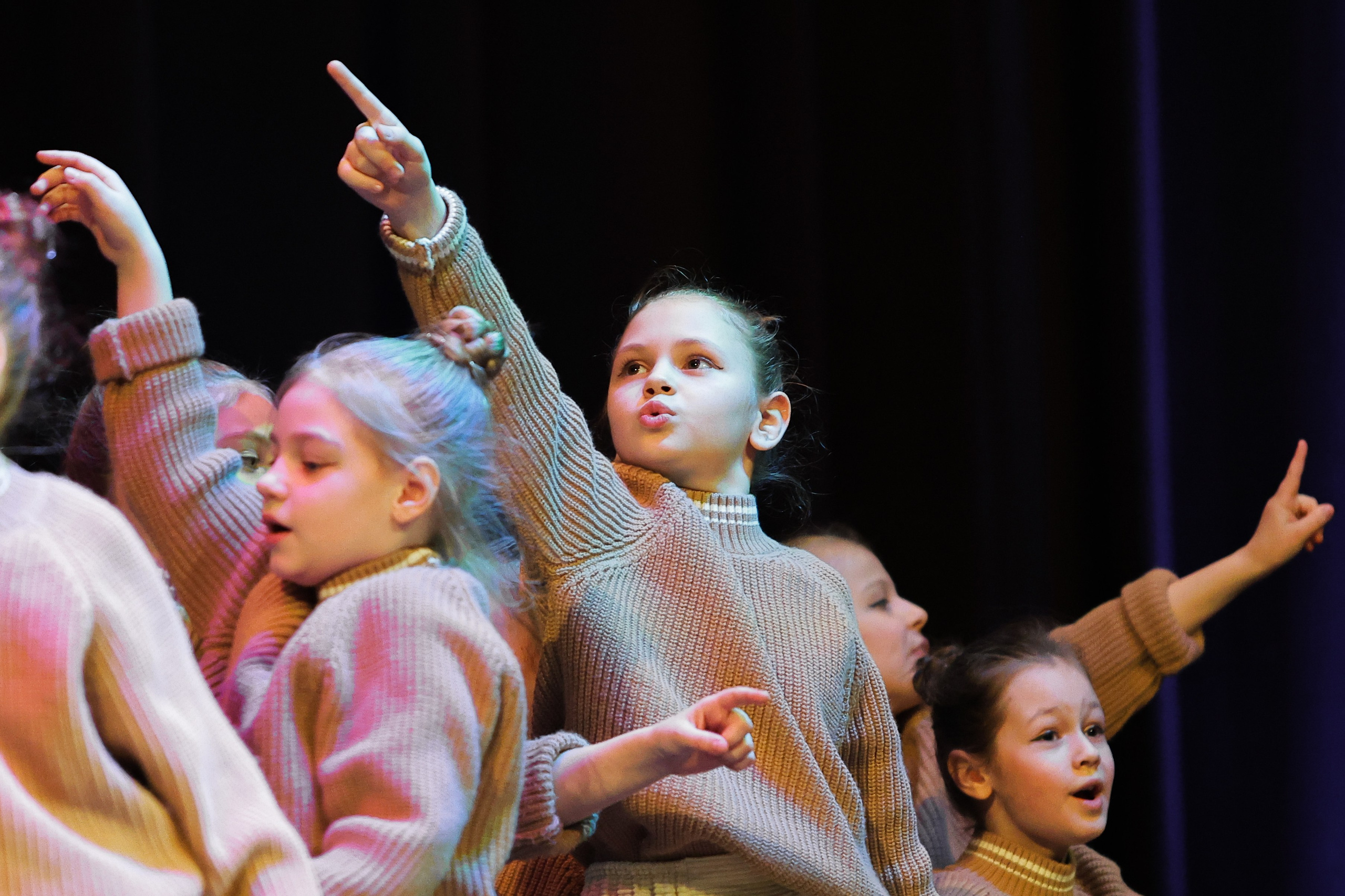 LevelUp Kids 2025. Портретный Фотограф Александр «Konevtsoph» В Санкт-Петербурге