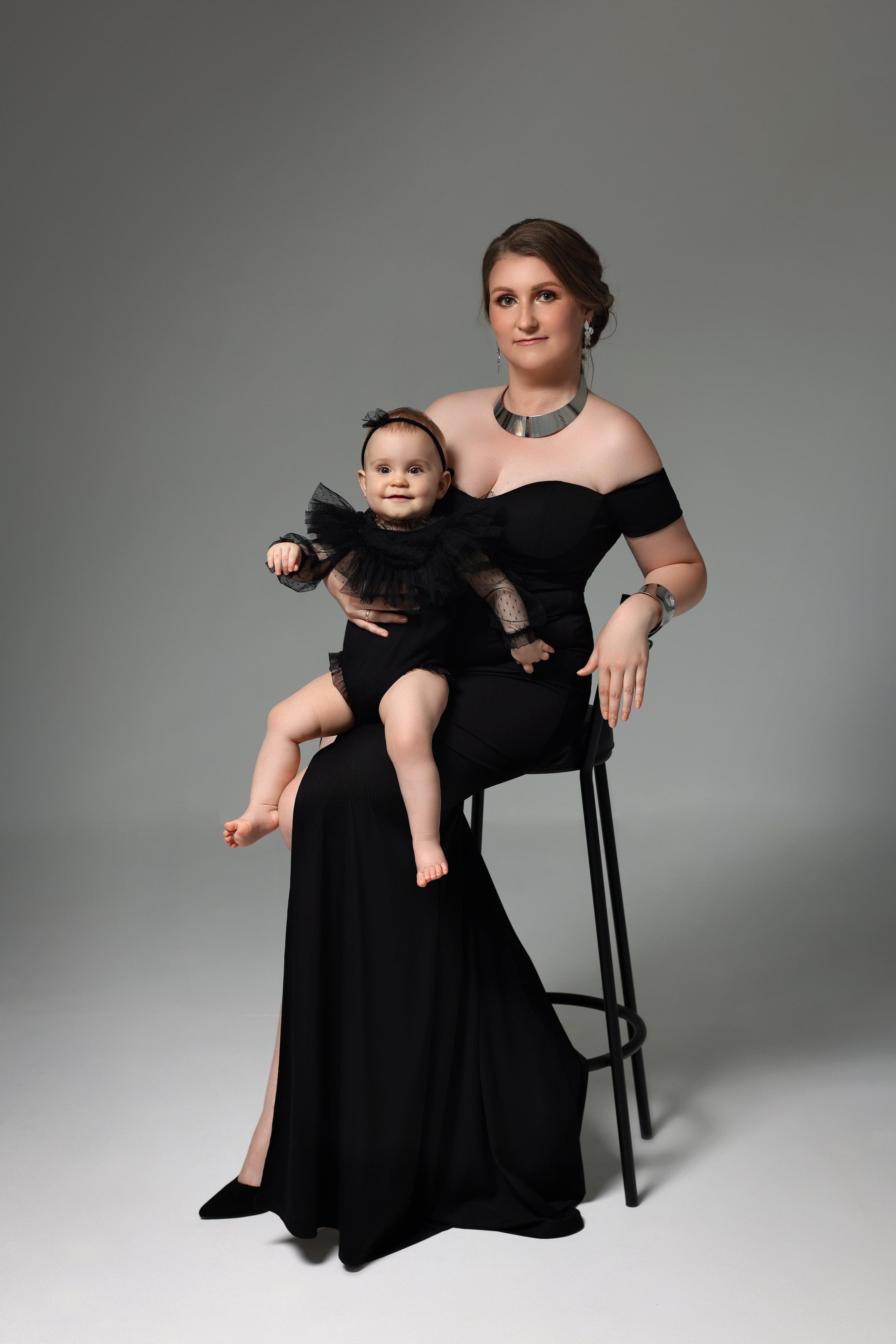 Мама и малыш. Фотограф новорожденных в Рязани  Юлия Блу