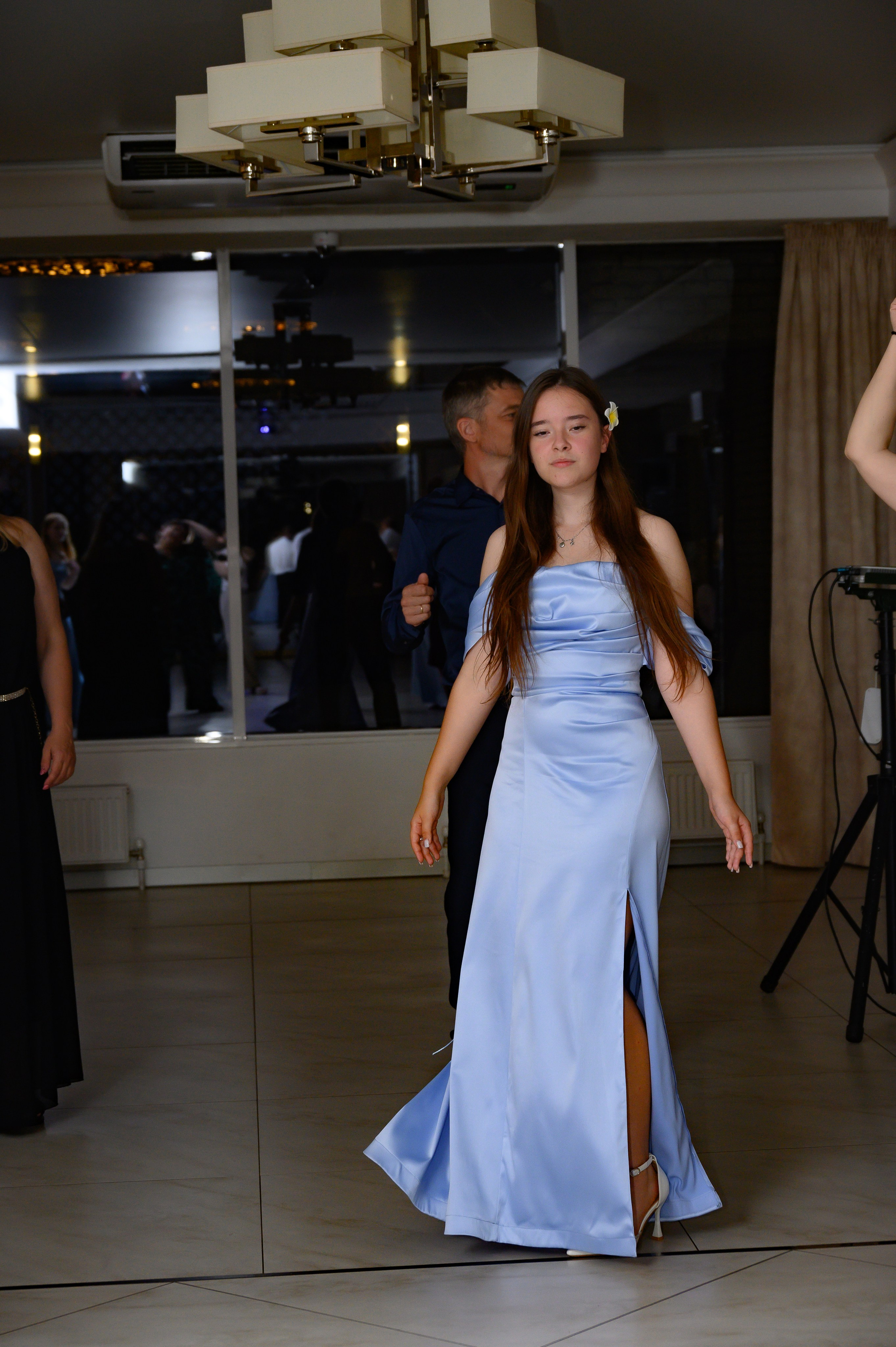 Выпускной 11 кл 2025. Семейный и детский фотограф в Новороссийске Лебедева Елена