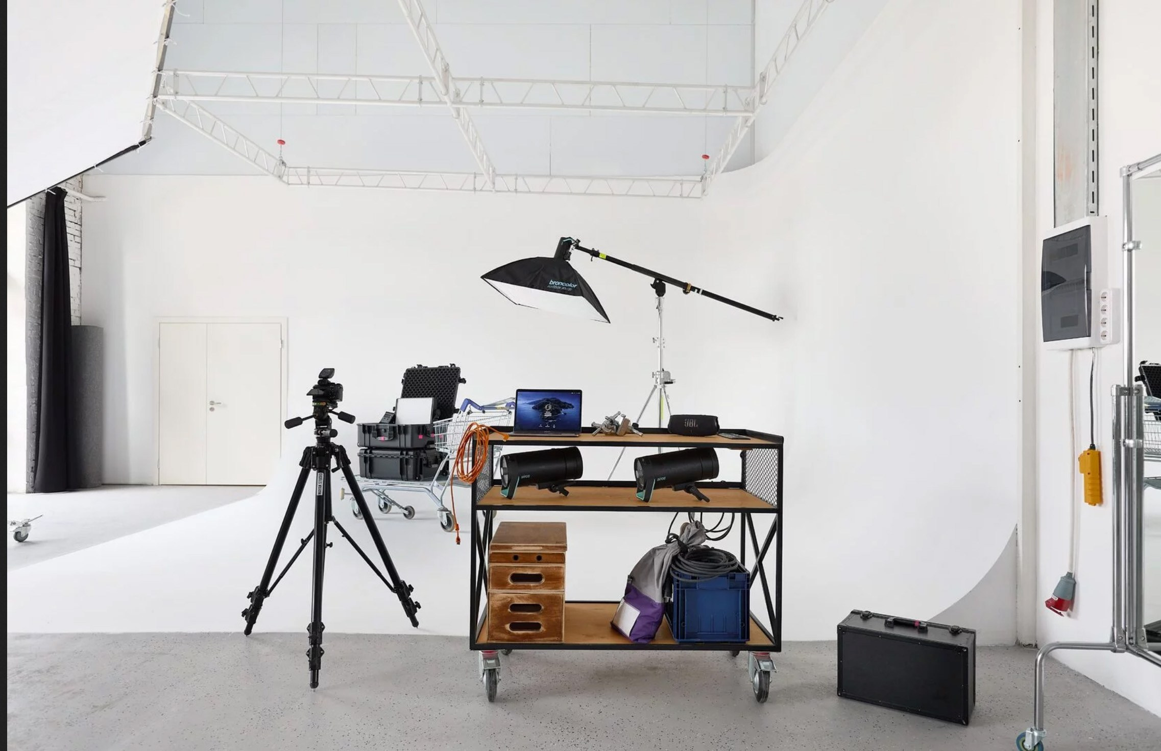 Lamoda Production. Vladimir Ulianov