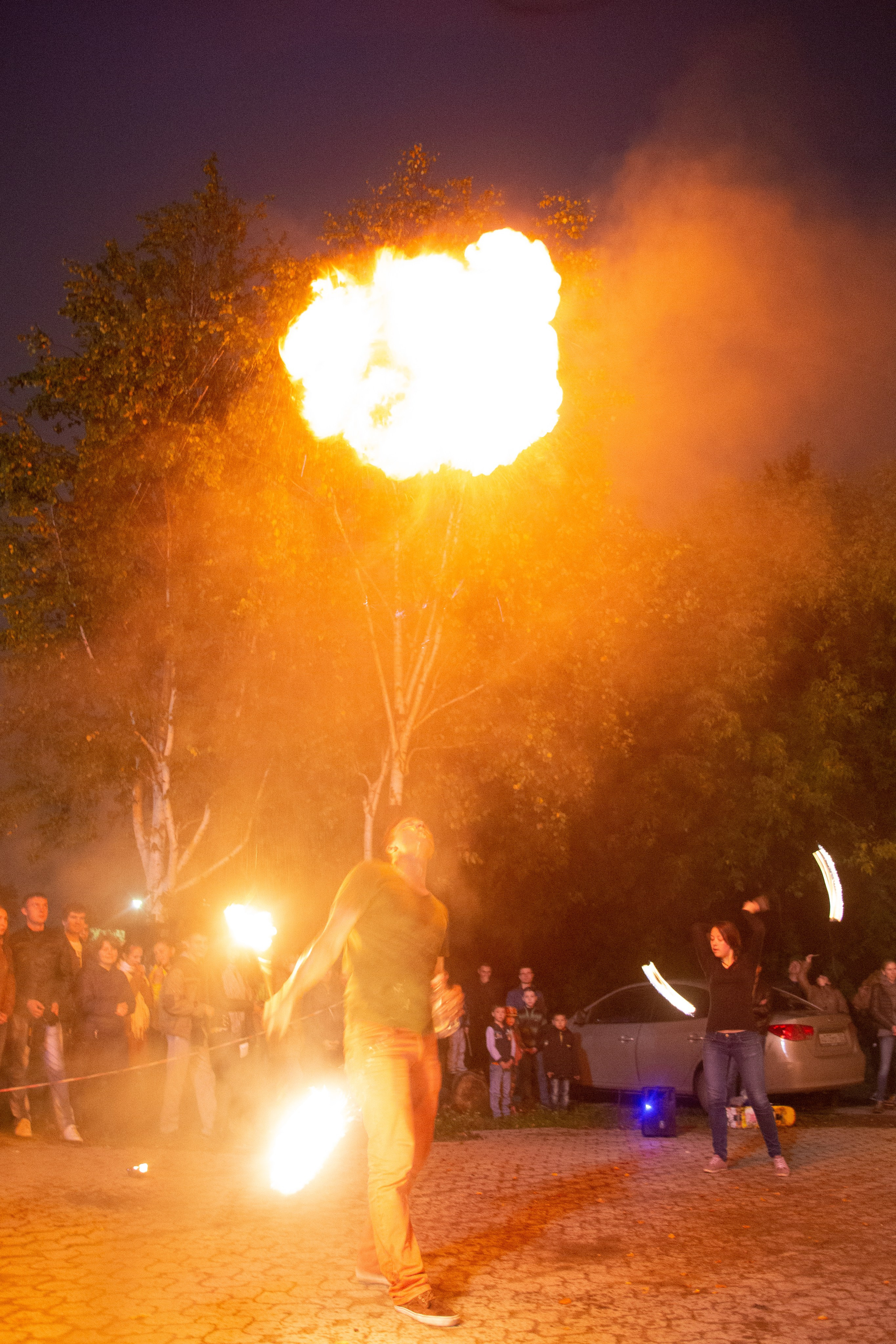 Огненное шоу в Перми. Фотограф Никита Попов. Фотограф Пермь. Фотосессия в фотостудии Перми и на свежем воздухе