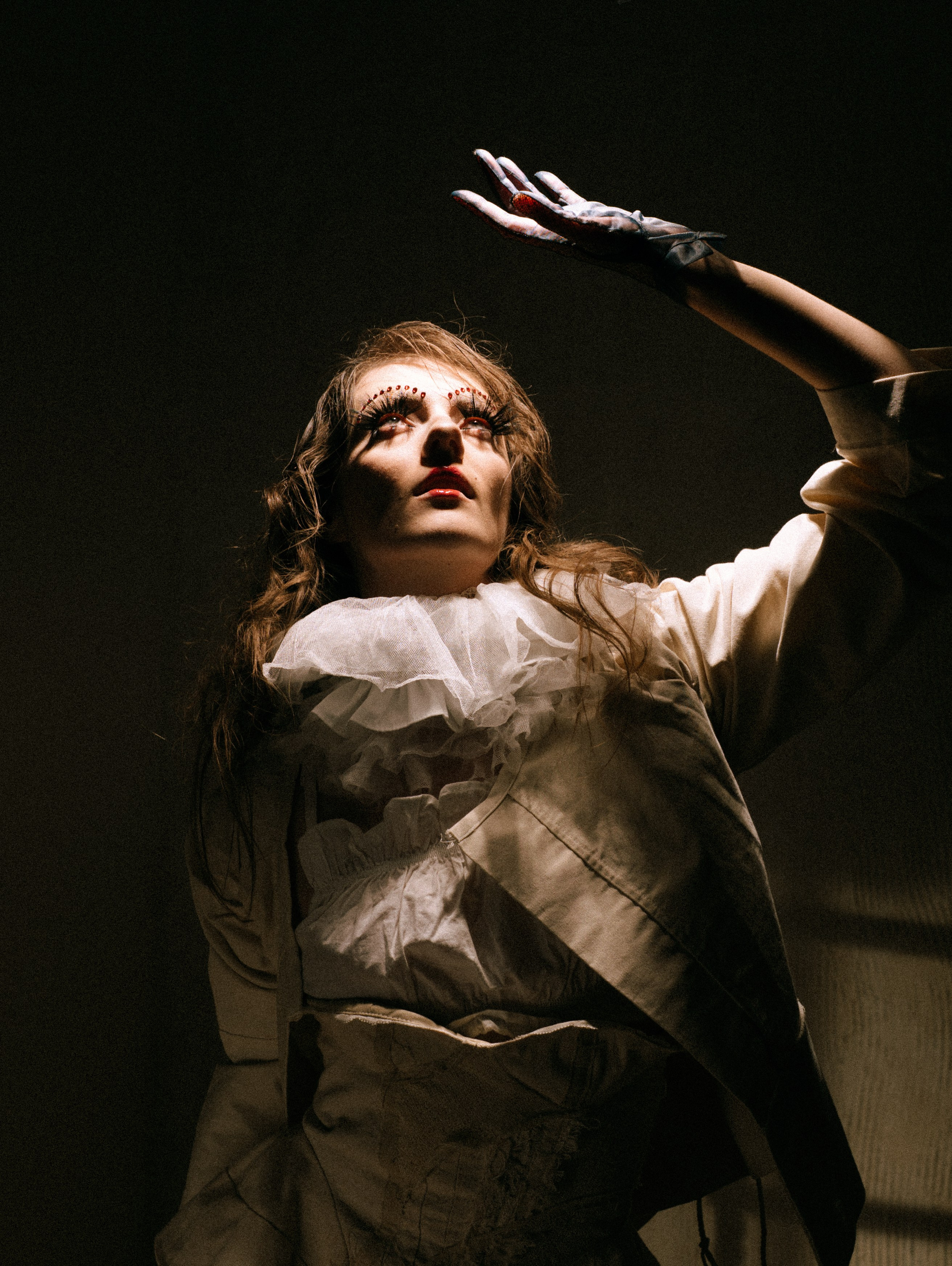 Клоунесса. Для дизайнерского бренда EVANESCENT. Женский фотограф Санкт-Петербург
