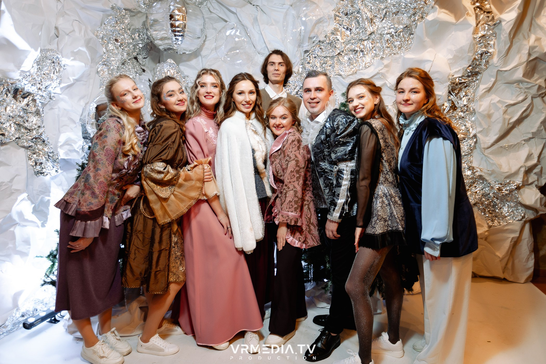 Новогодний вечер в ресторане «Лазурный Берег»