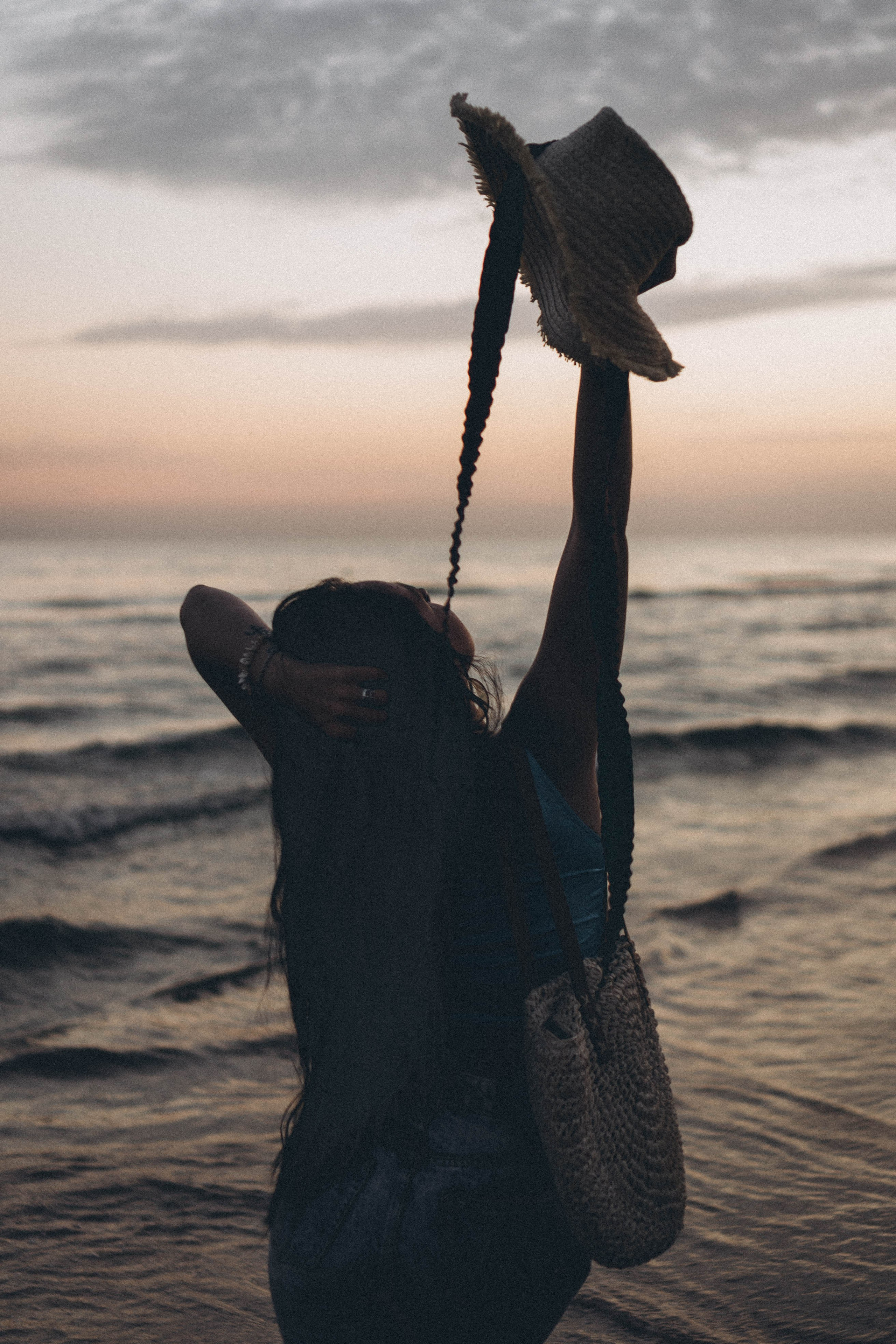 Июльский вечер на берегу черного моря. Профессиональный фотограф, Санкт-Петербург — Виктория Богомолова