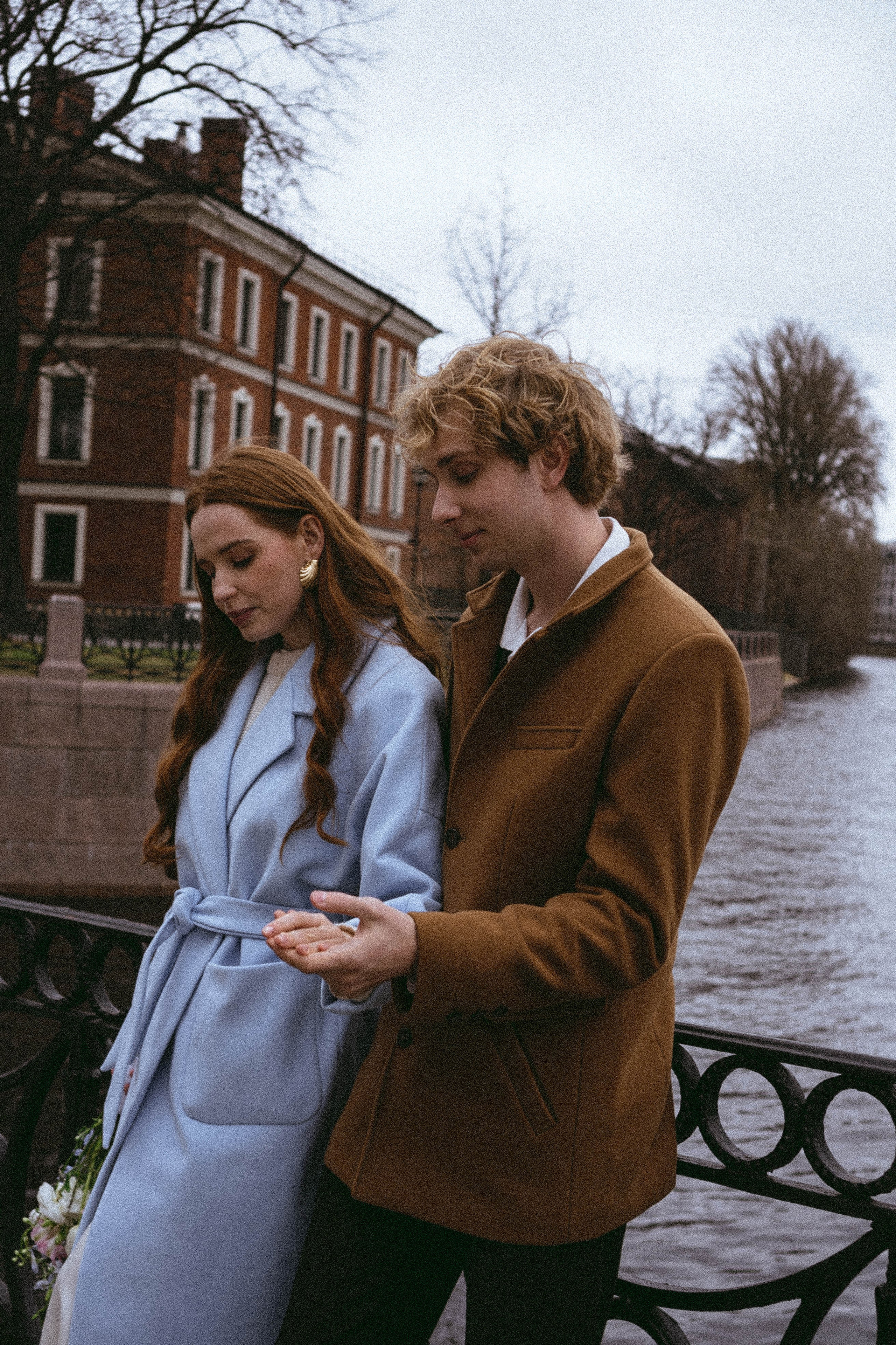 СВАДЕБНАЯ ПРОГУЛКА ПО ПЕТРОГРАДКЕ ВЕСНОЙ (ФОТОСЕССИИЯ ПАРЫ СВАДЕБНАЯ). Профессиональный фотограф, Санкт-Петербург — Виктория Богомолова