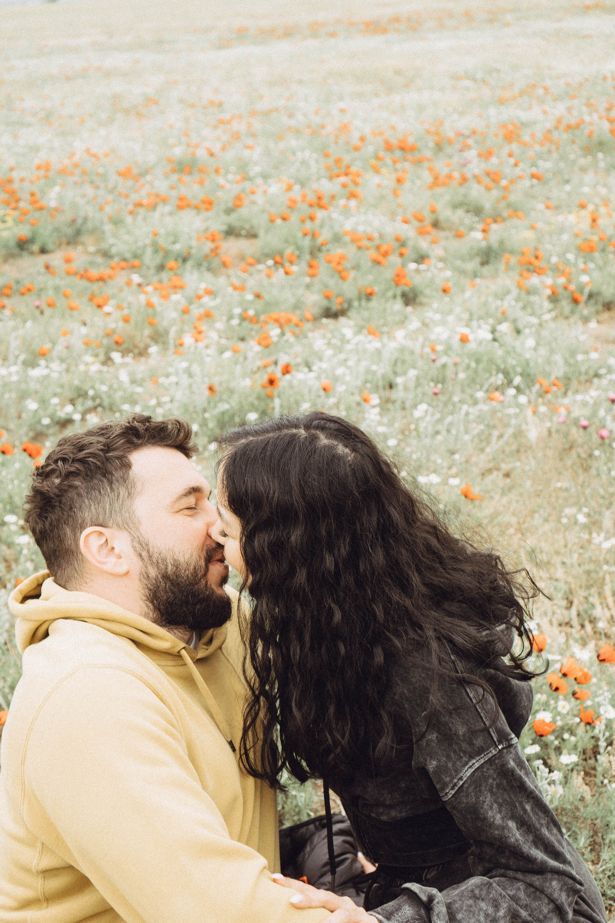 Любовь в маковом поле. Профессиональный фотограф, Санкт-Петербург — Виктория Богомолова