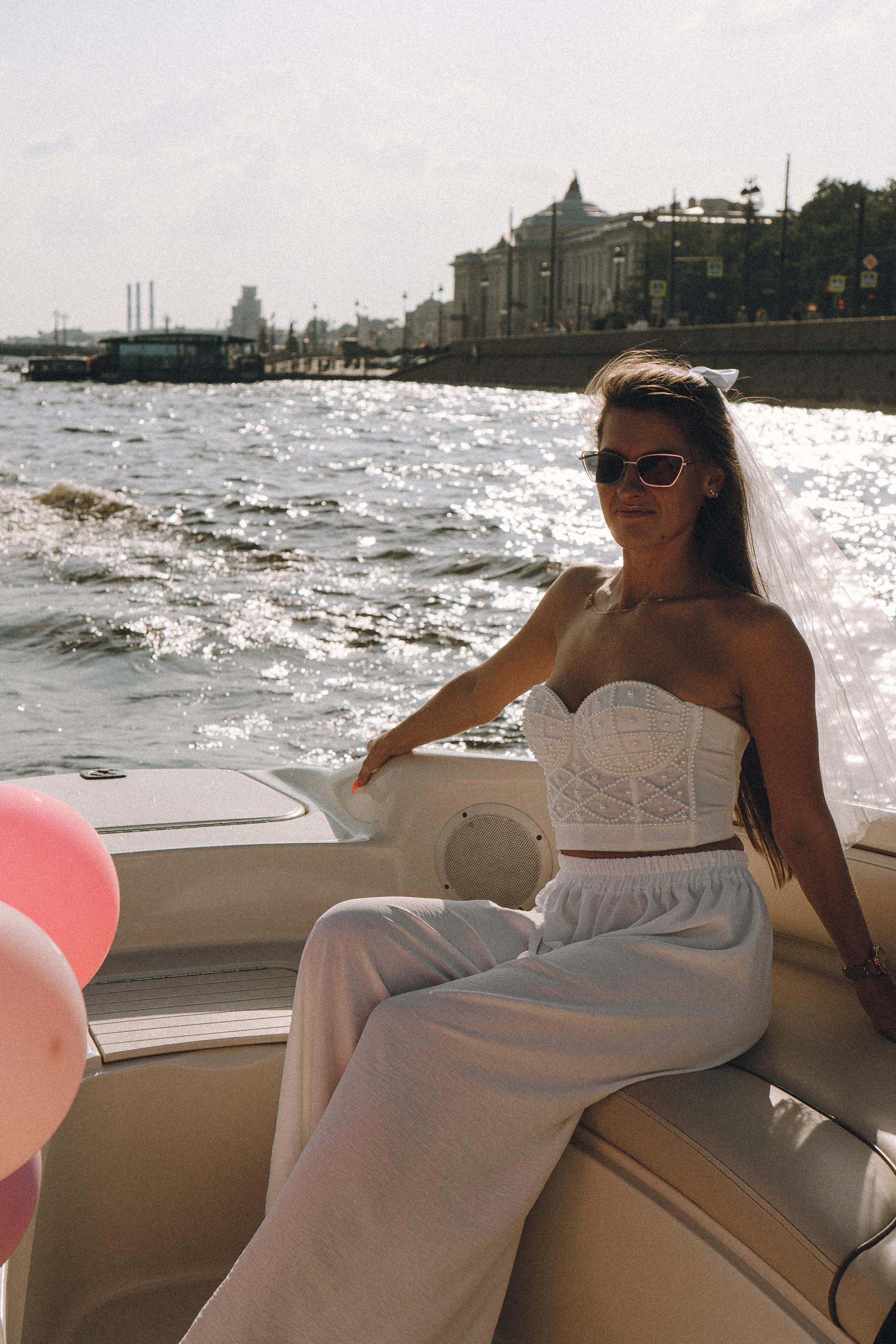 ДЕВИЧНИК НА КАТЕРЕ. Профессиональный фотограф, Санкт-Петербург — Виктория Богомолова