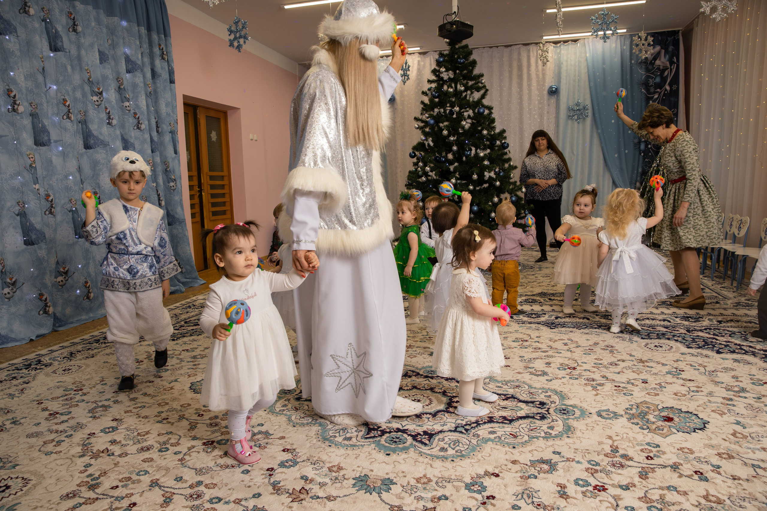 Новогодний утренник Успех. Фотограф в Железнодорожном и Балашихе