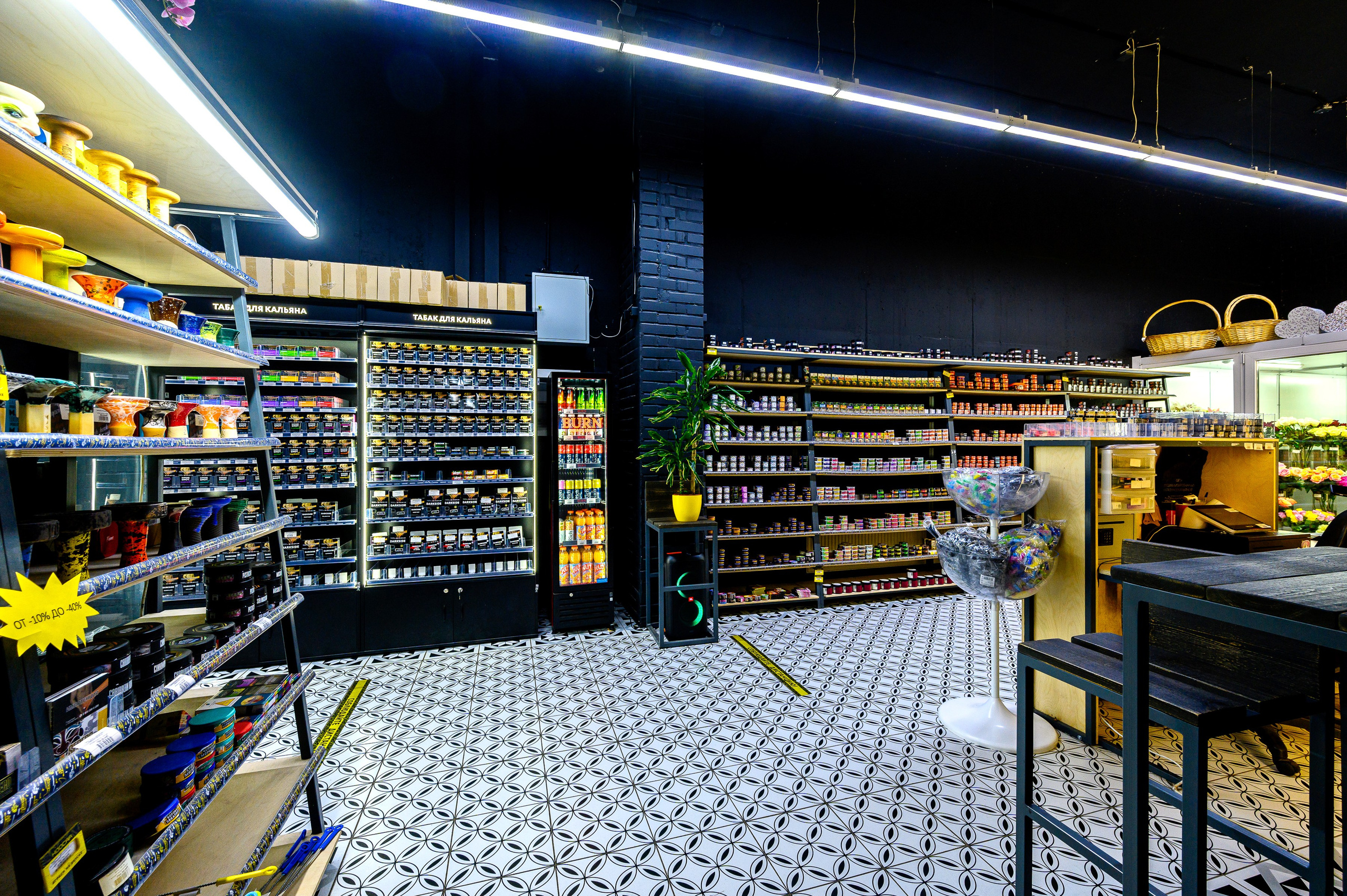 Магазин кальянов Hoocar. Интерьерный фотограф. Фото- видеосъемка недвижимости Санкт-Петербург