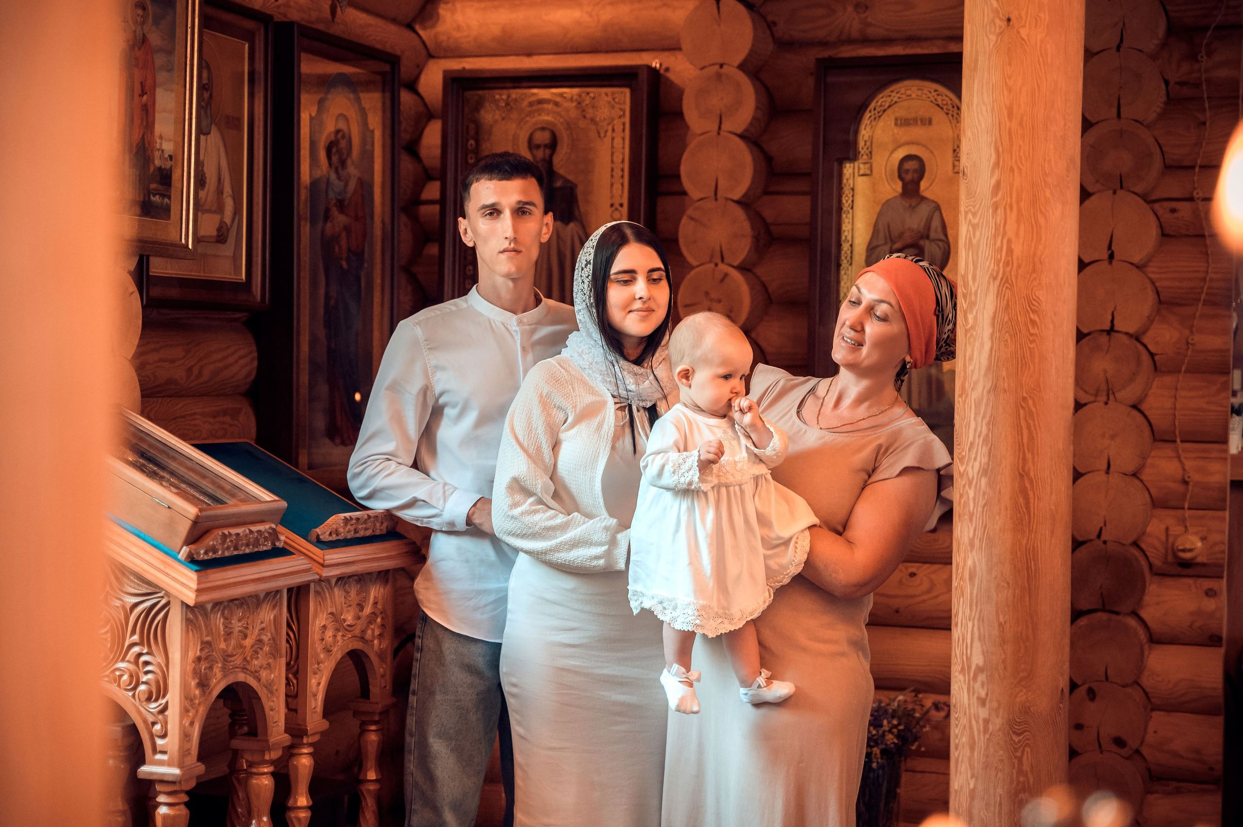 Храм преподобного Алексия человека Божия. Фотограф на Таинство Венчания и Крещения в Краснодаре Абрамова Людмила