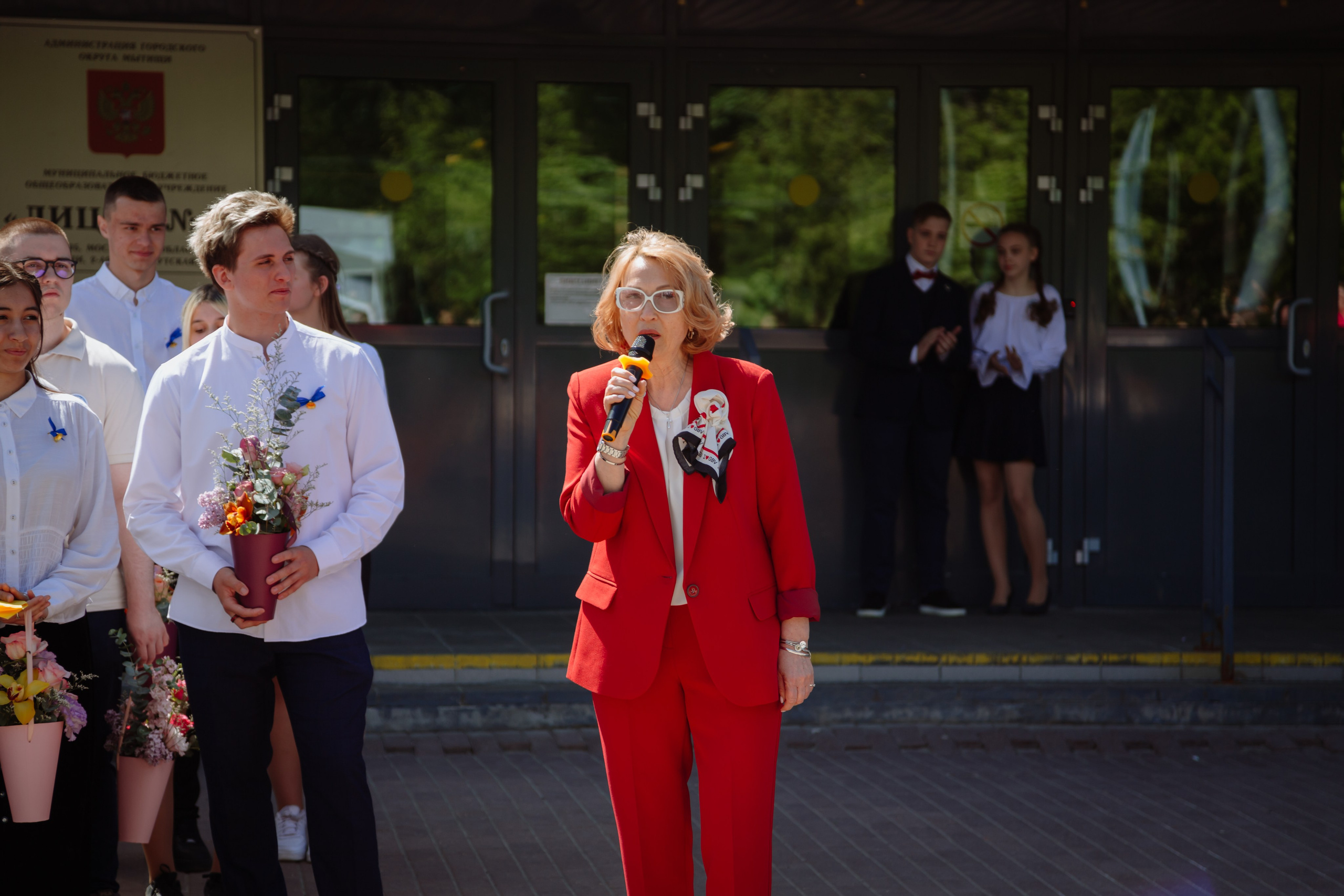 Последний звонок 2024 (2 часа фотосъемки). Профессиональный фотограф Надежда Антонова