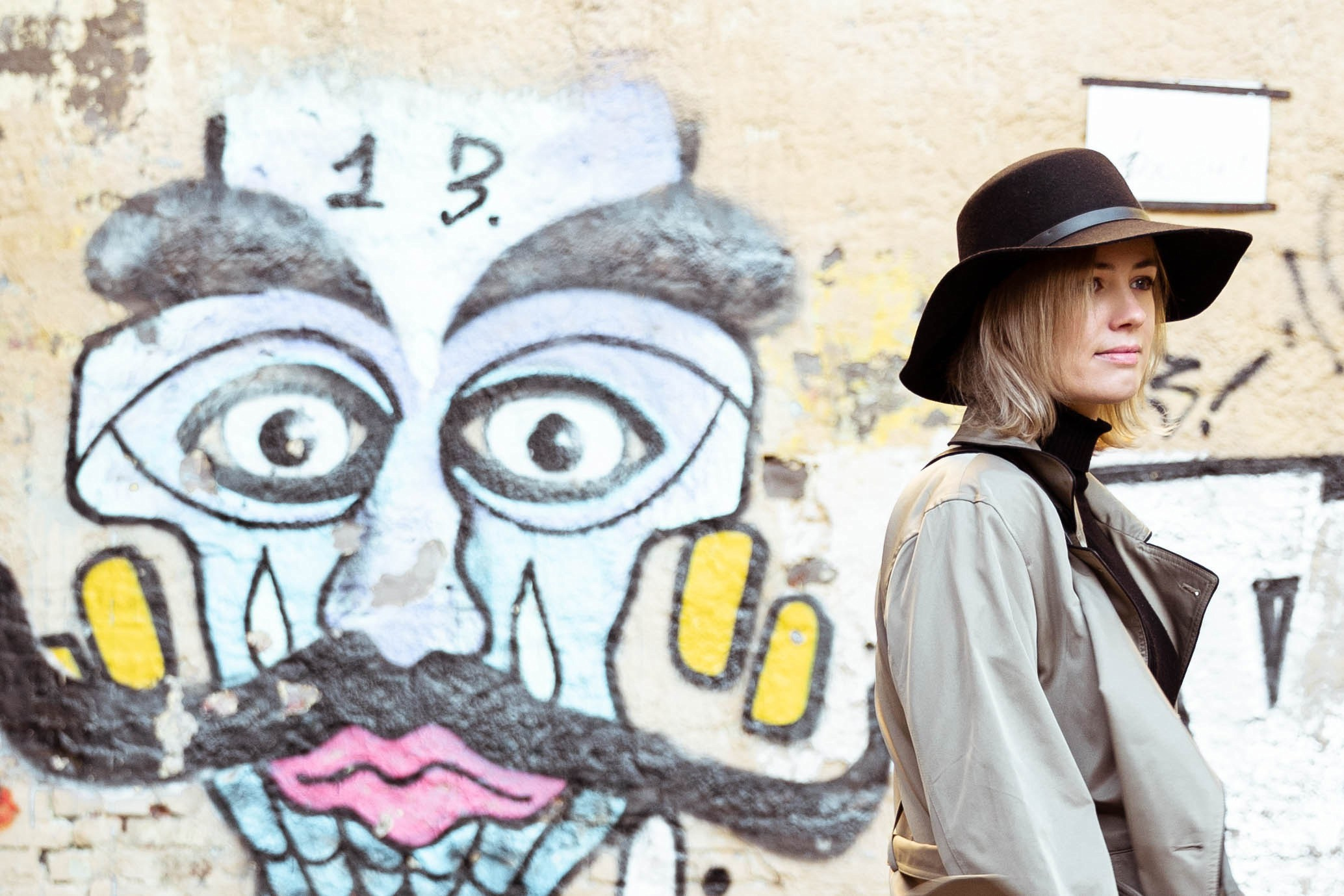 Ира в шляпе. Свадебный и семейный фотограф в Санкт-Петербурге Лолита Евстифеева