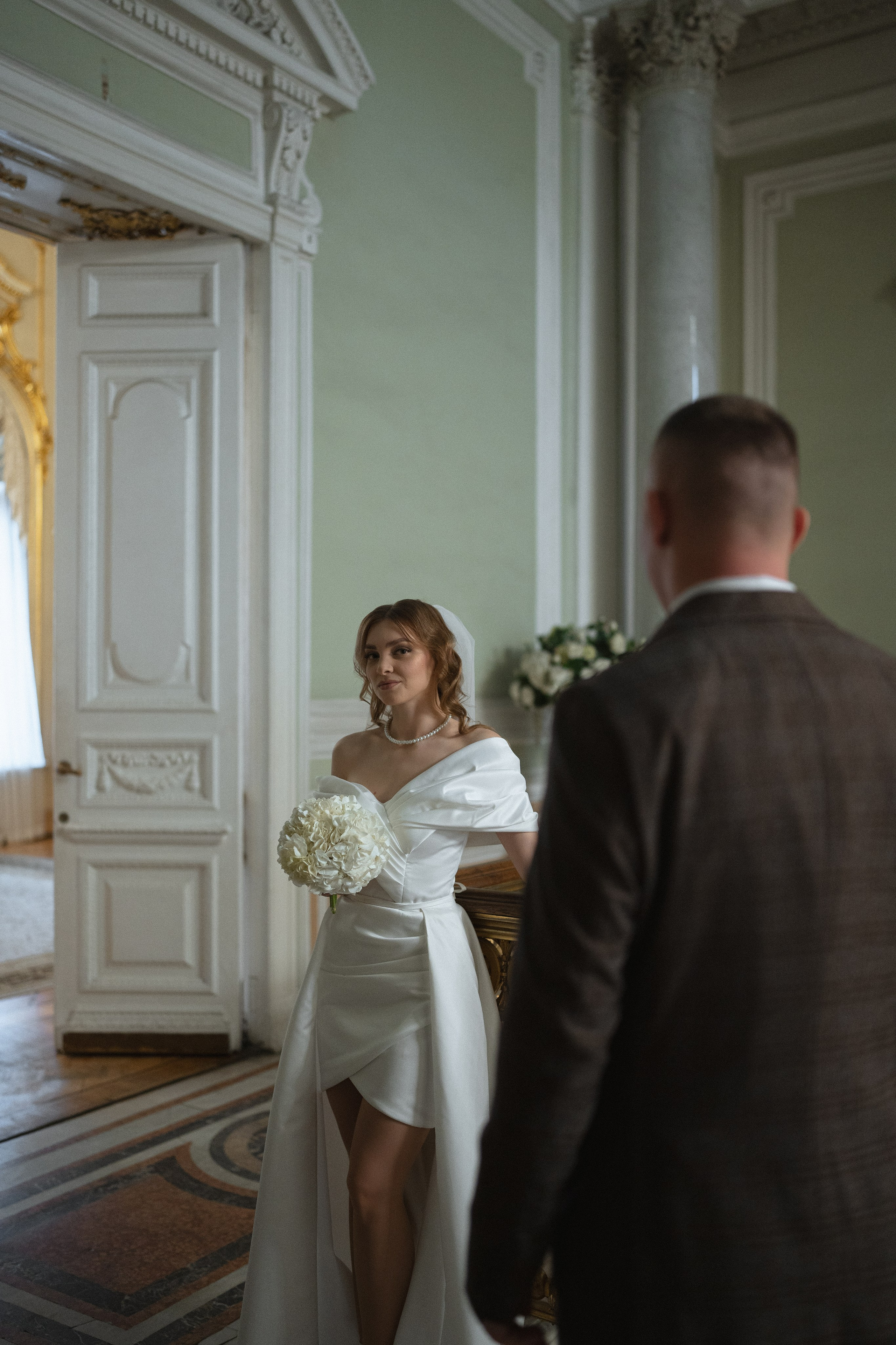 Дмитрий и Кира (Эрмитаж). Свадебный фотограф в Санкт-Петербурге