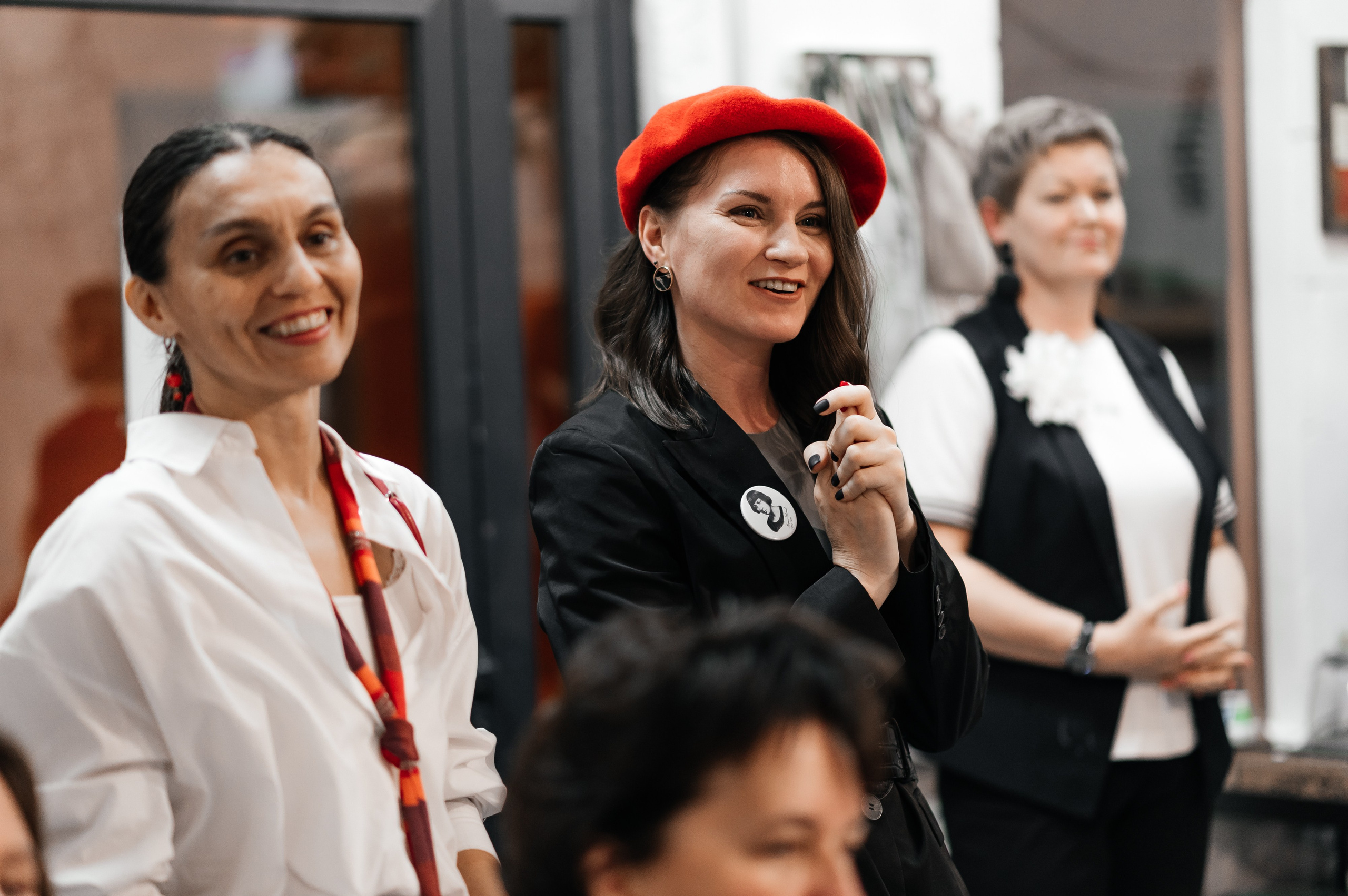 Вечер поэзии Цветаевой, клуб Читалка. Wedding and family photographer USA