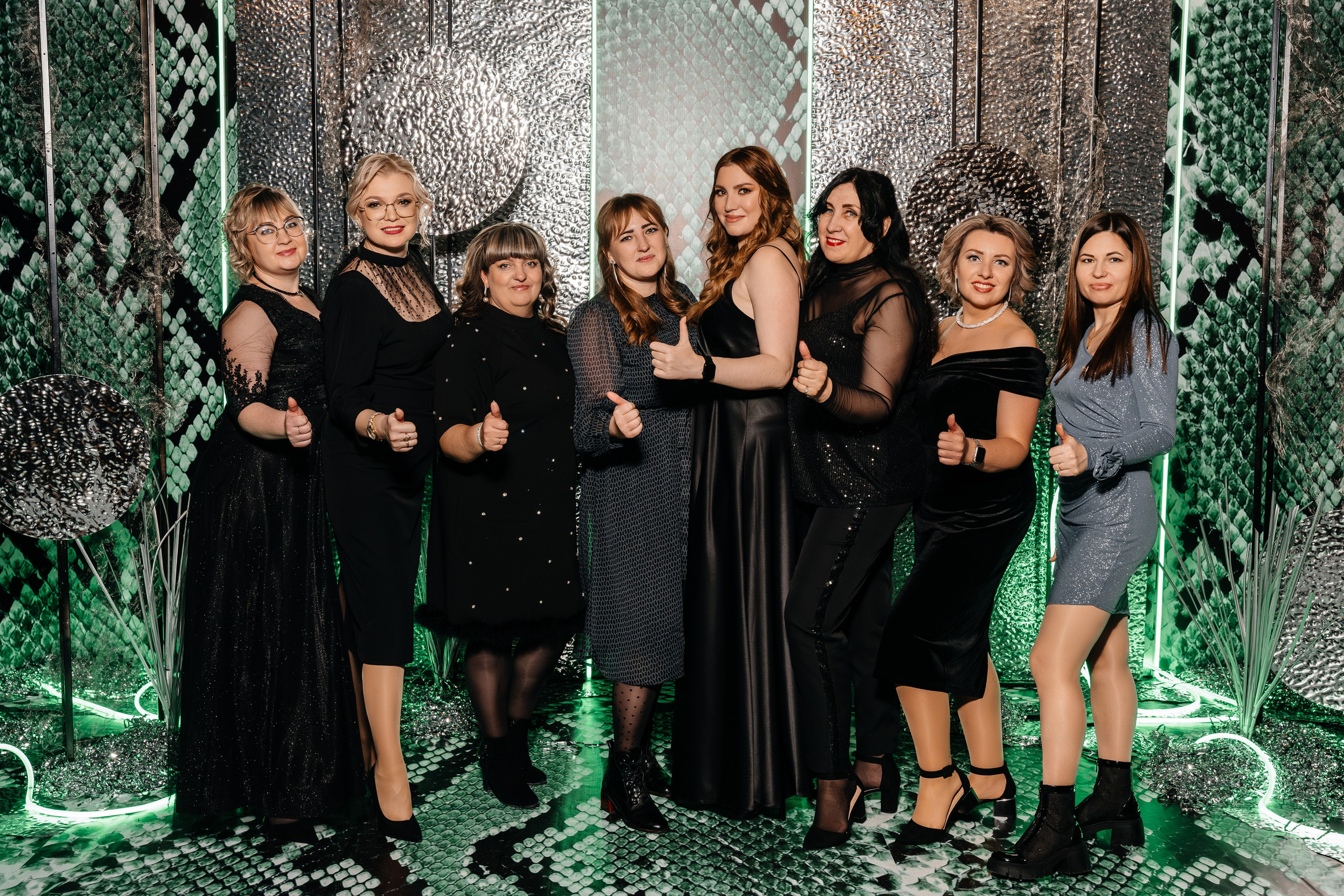 Корпоратив «СОВКОМБАНК». Свадебный фотограф Барнаул Алексей Павлов