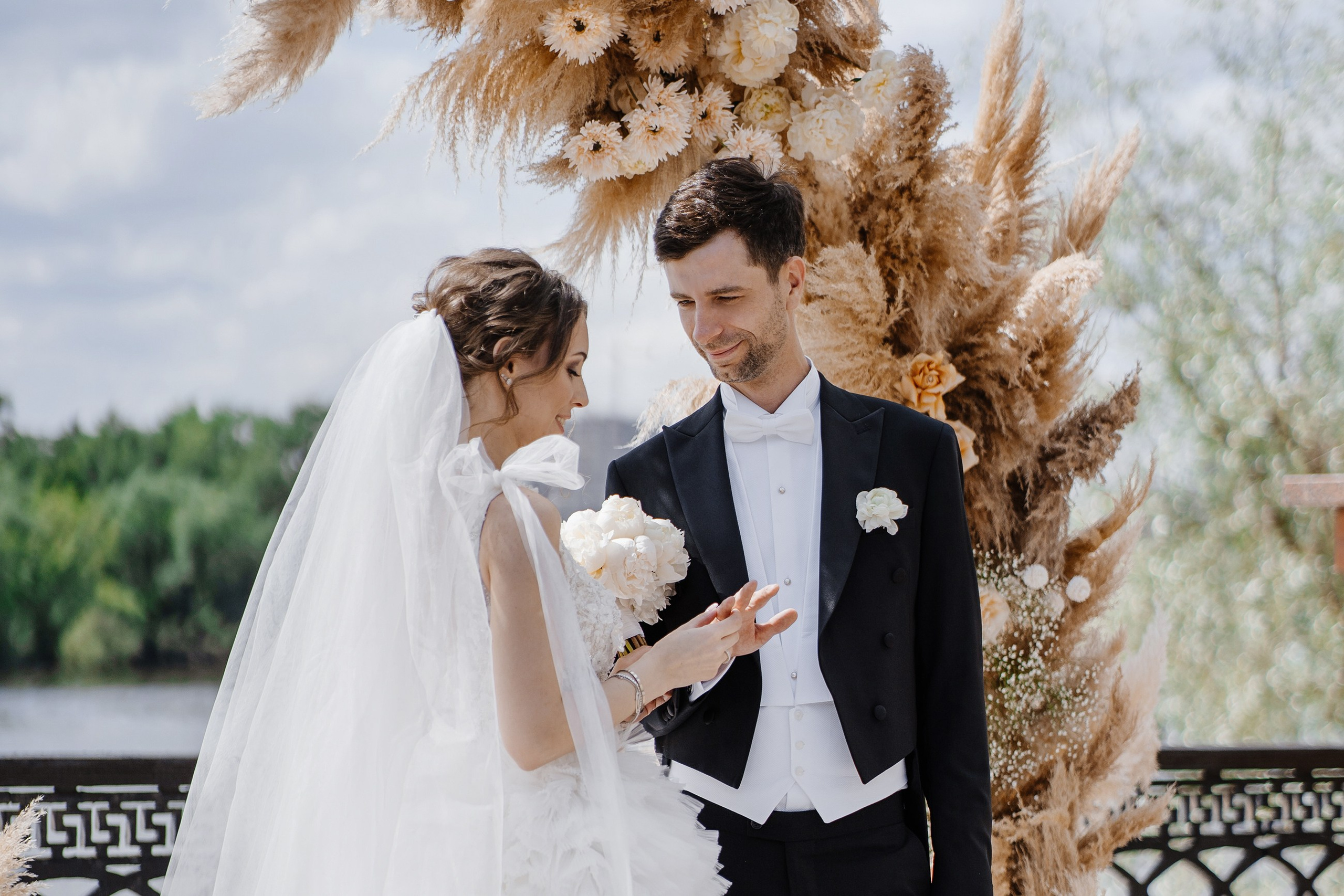 Выездная регистрация свадьбы в ресторане River Club Moscow. Свадебный и семейный фотограф в Москве Светлана Зоткина