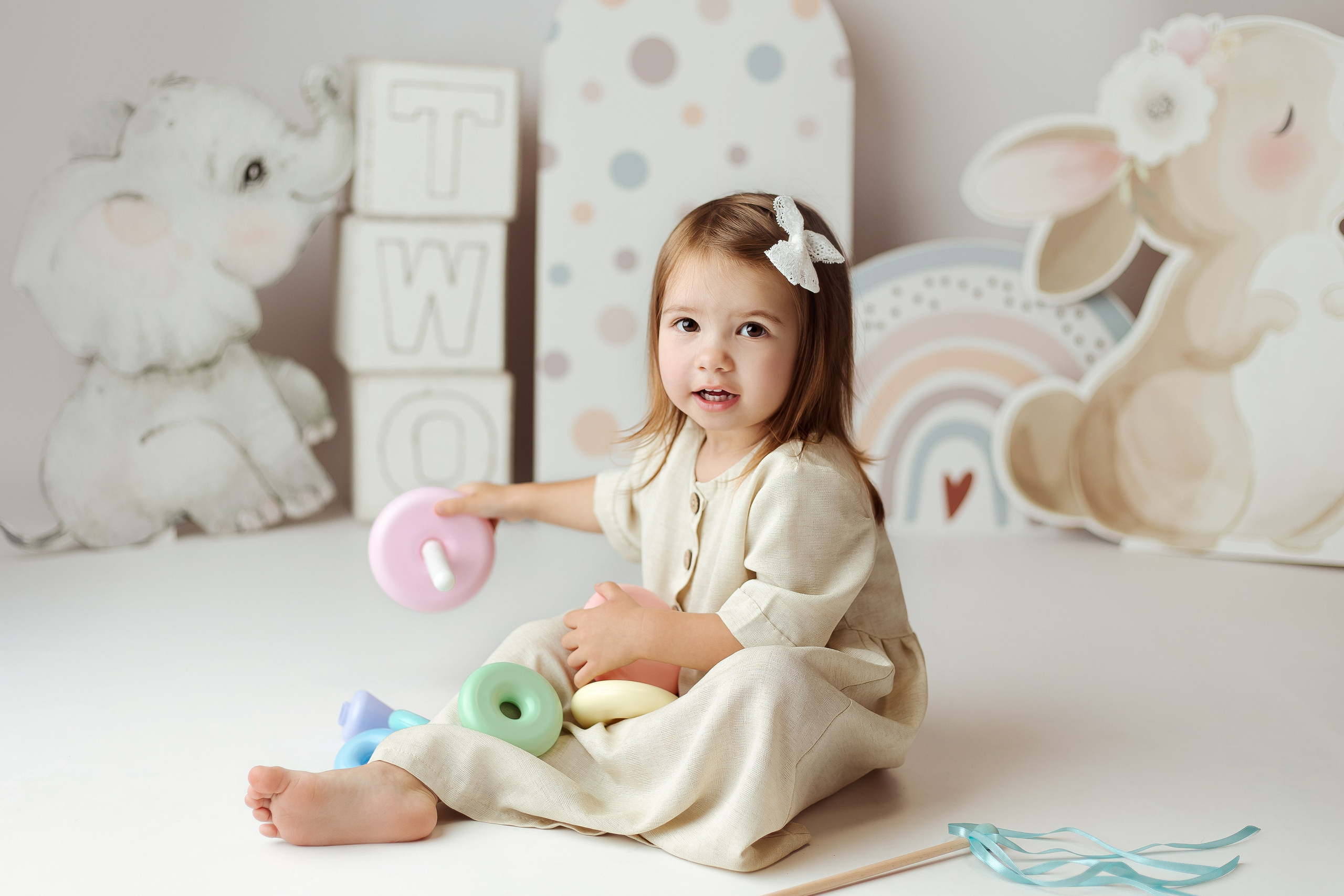 Праздничное оформление. Фотограф беременности, новорожденных Москва. годики под ключ