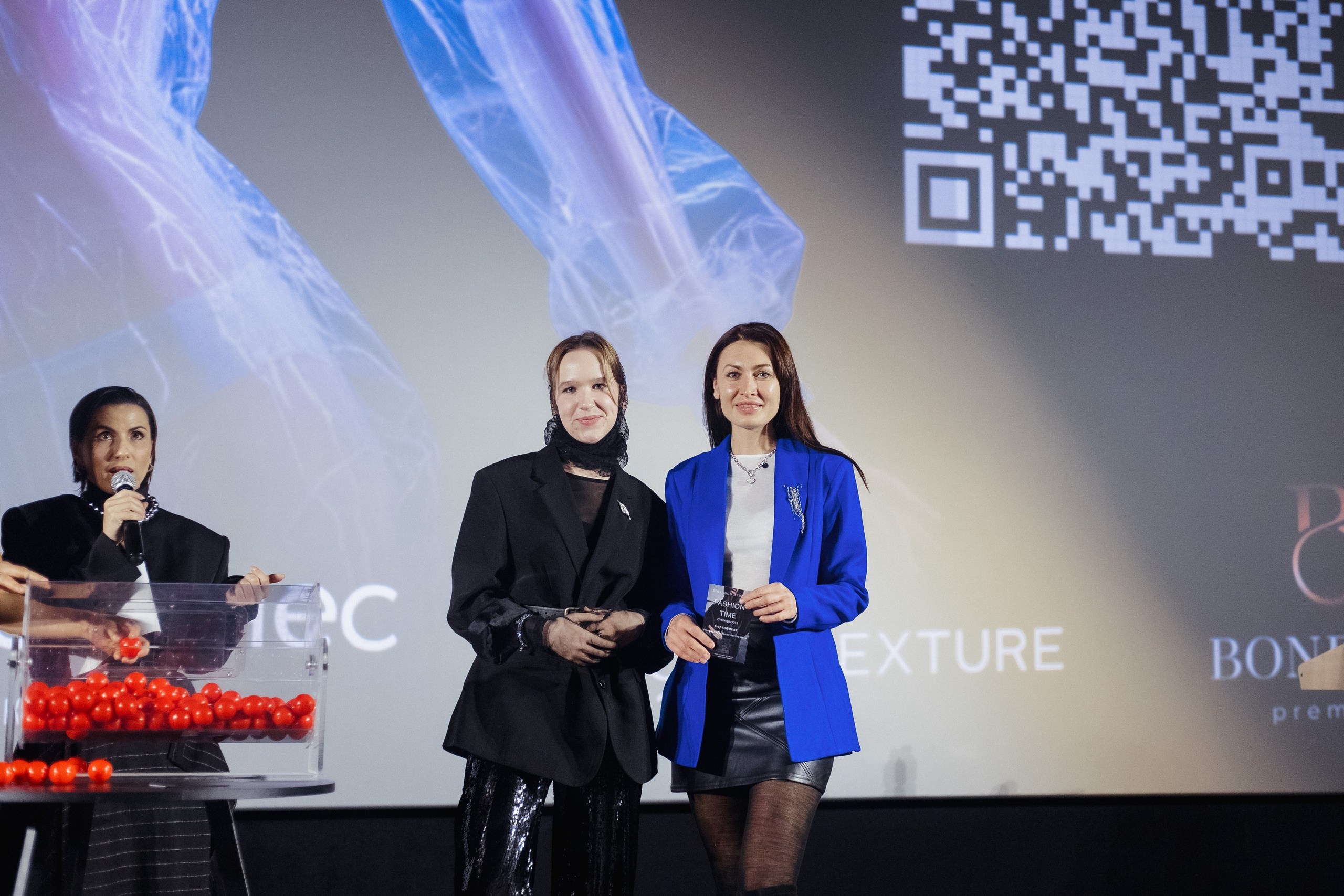 ФЭШН КОНФА. СВОИ. ФОТООТЧЕТЫ-СОБЫТИЯ-МЕСТА