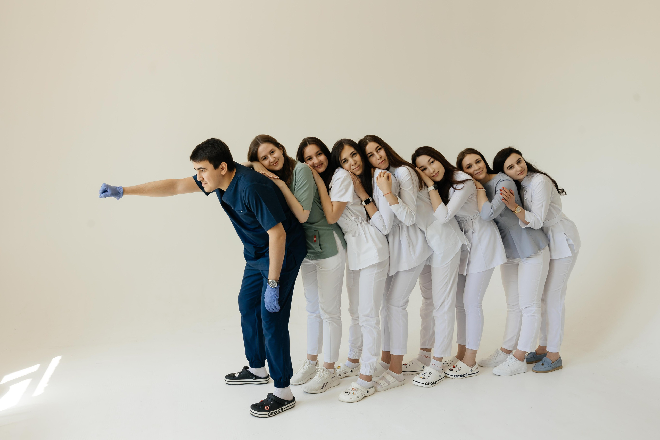 Фотоссесия группа. Будущие стоматологи. Свадебный и семейный фотограф Рассказова Виктория