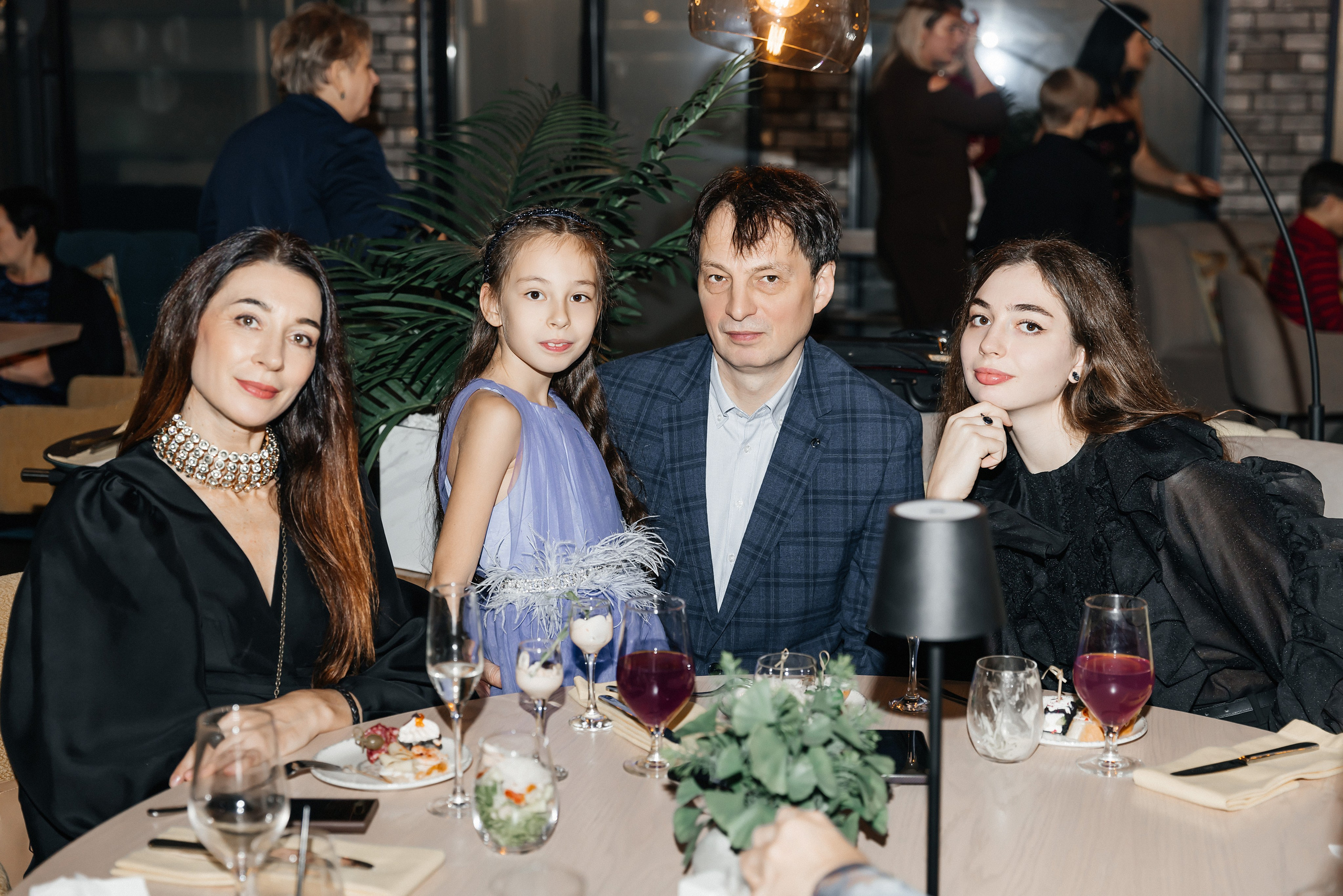 Творческий вечер «Юные таланты» в ресторане Геогранди. Фотограф и Видеограф в Краснодаре Юлия Солодченко