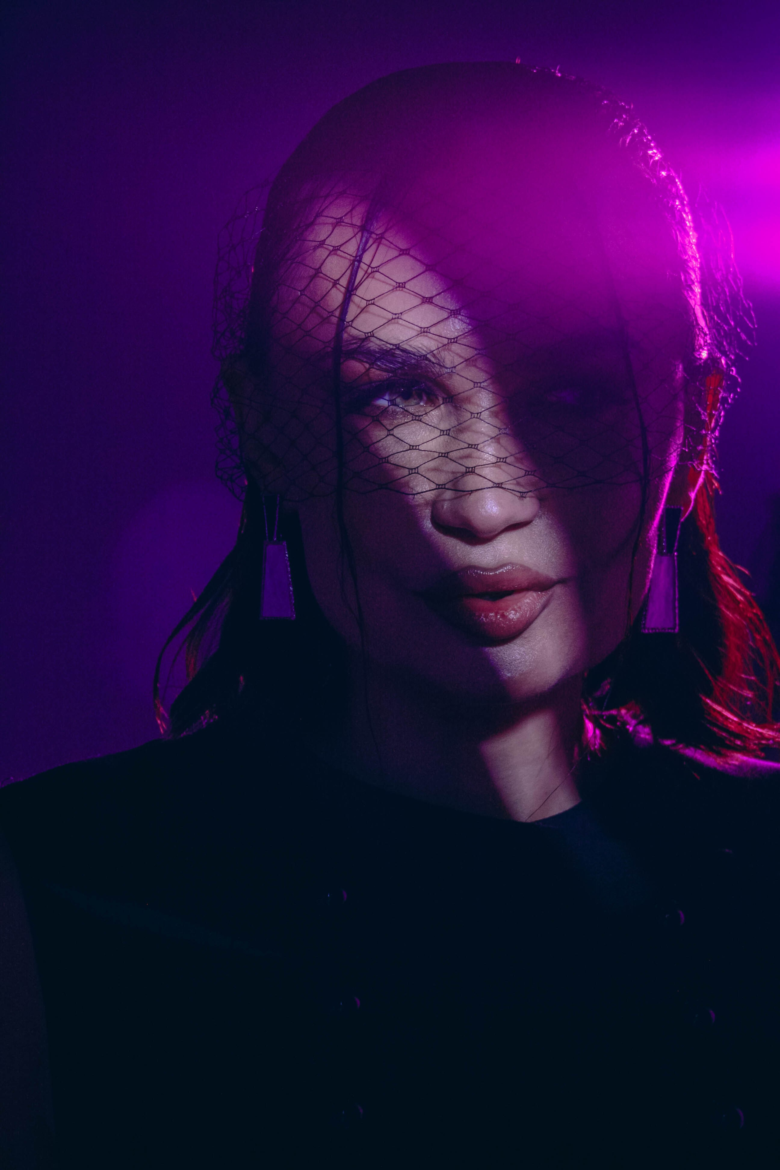 Искра в темноте. Портретный фотограф в Саратове