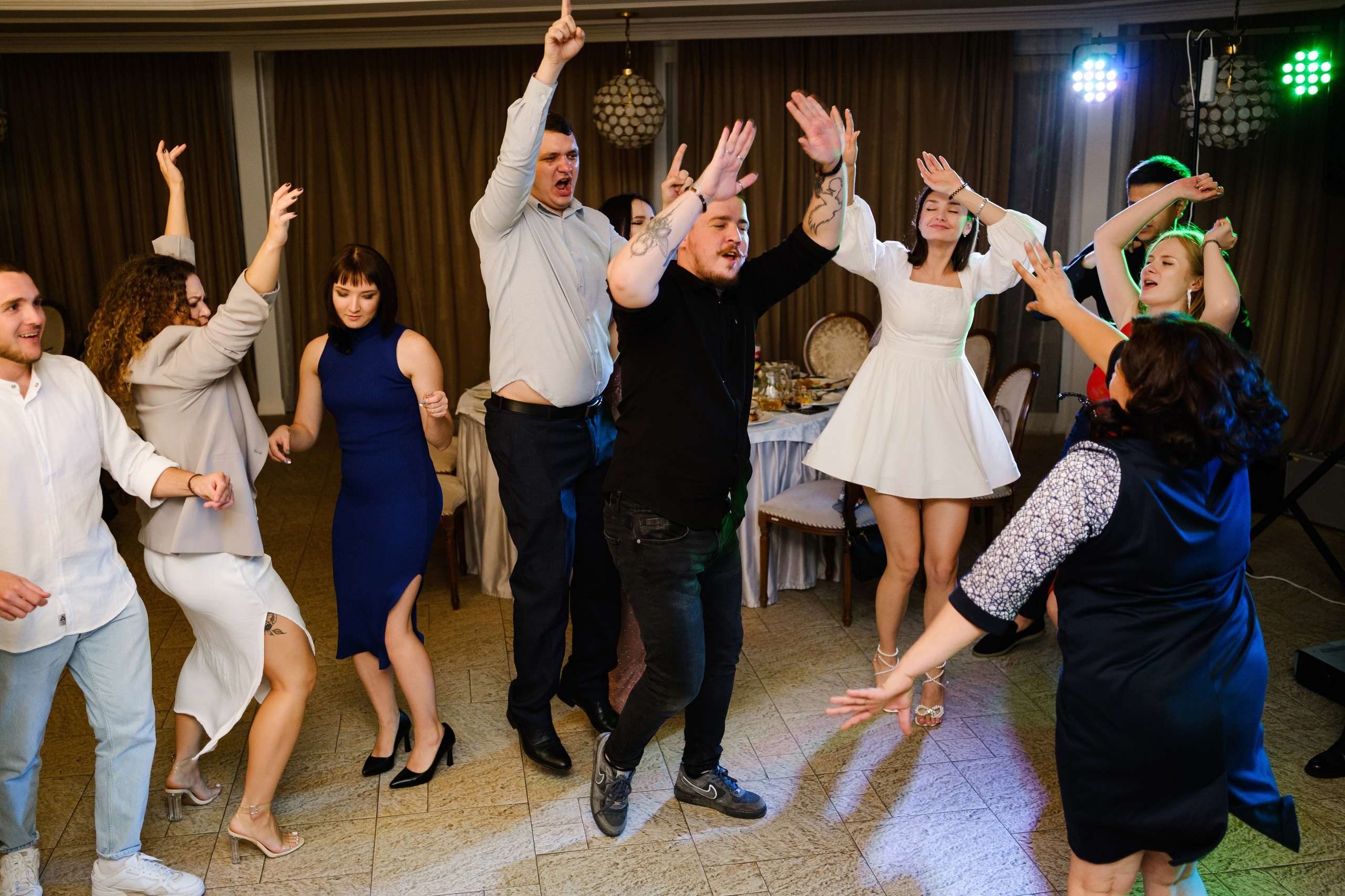 Павел и Надежда. Свадебный фотограф | репортаж | праздники | крещение