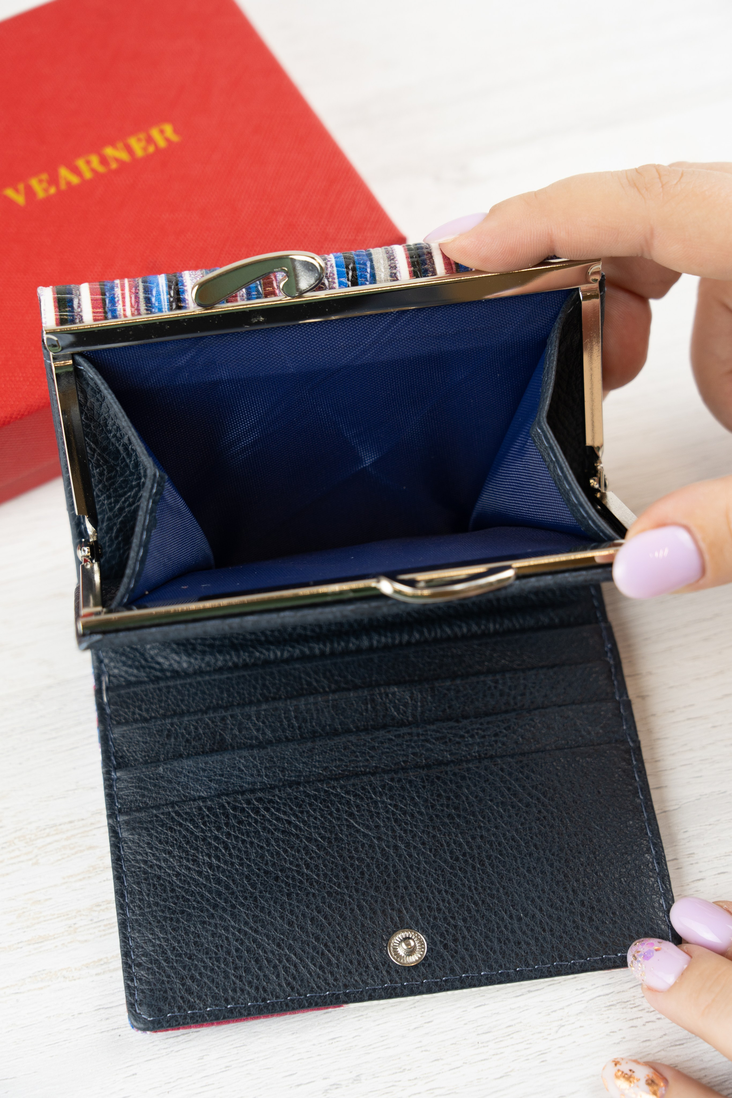 Фотосъемка кошельков для Маркетплейсов. Фотограф в городе Владимир