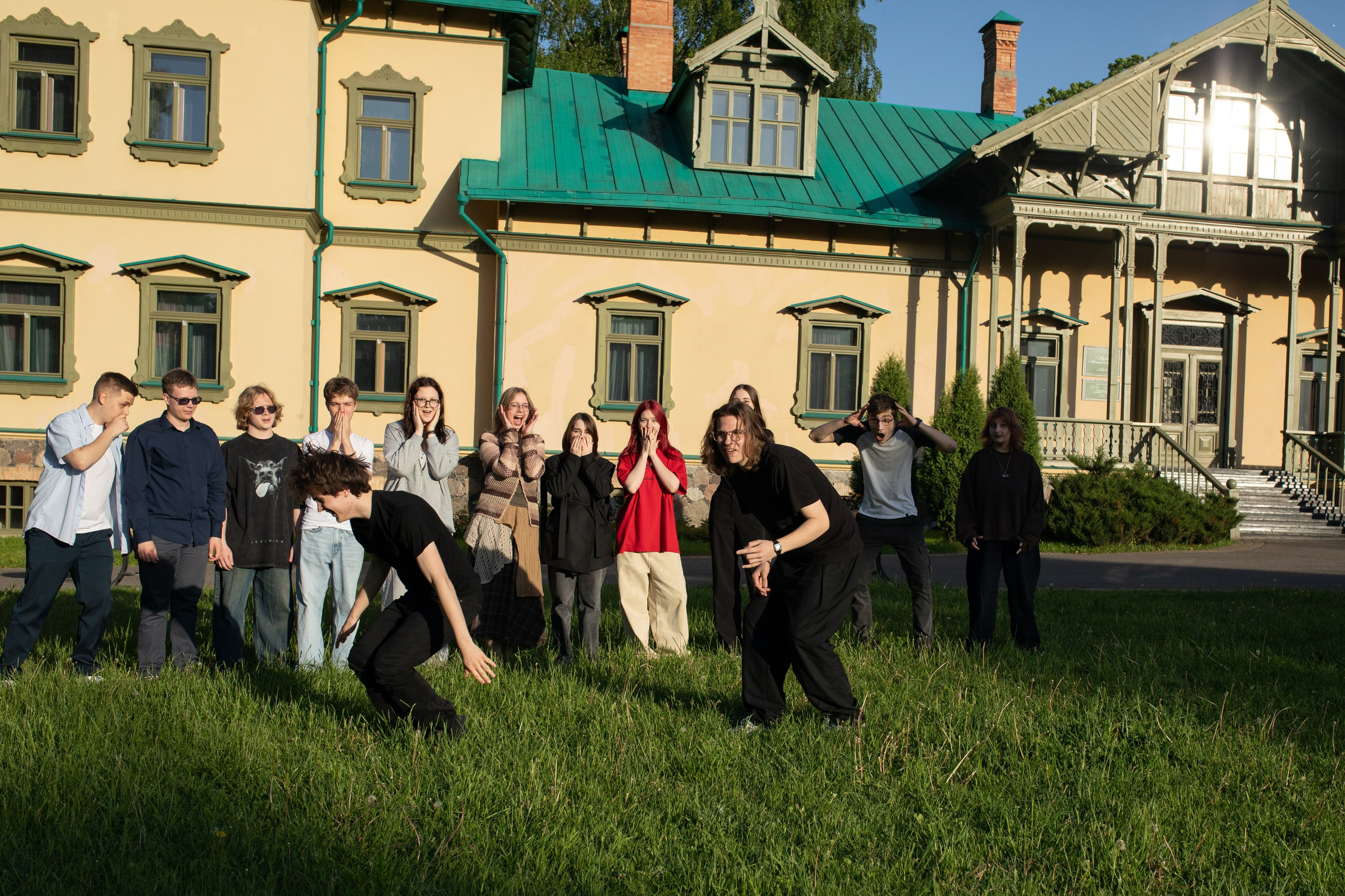 19/05/26 Лошицкий. Выпускные альбомы Cardsi