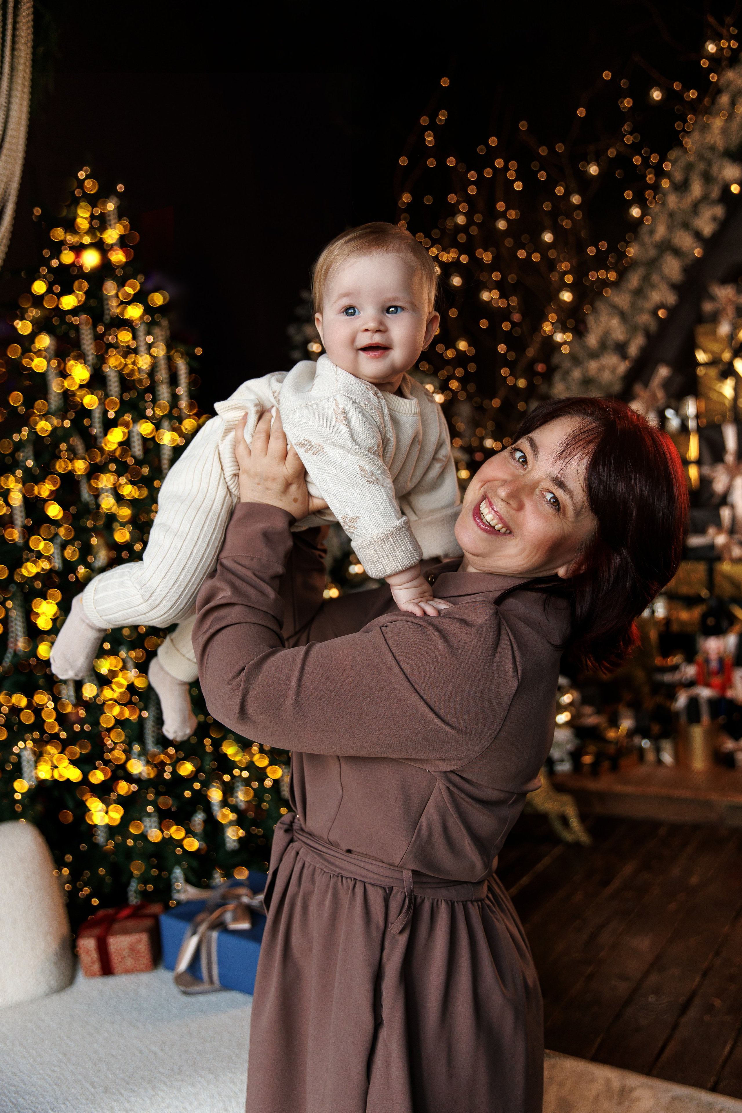 Новогодняя