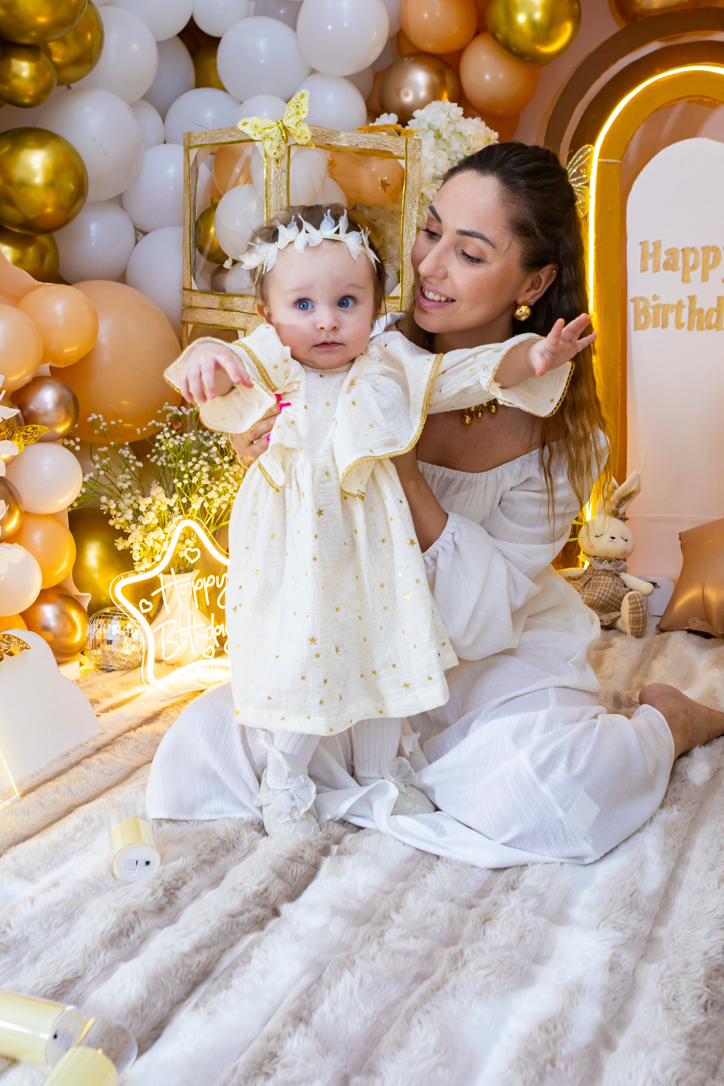 Малышка зайчик. Детская фотостудия «Чудо малыш»