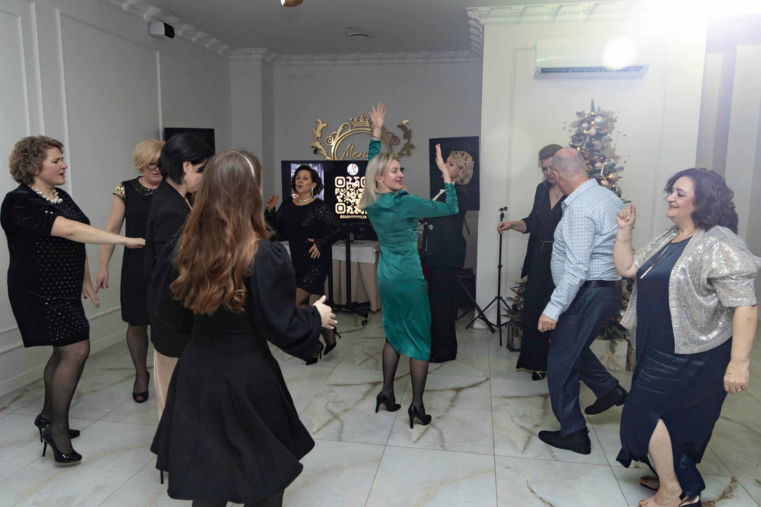 Корпоратив Ресторан «Менуа». Фотограф Olya Posnimay