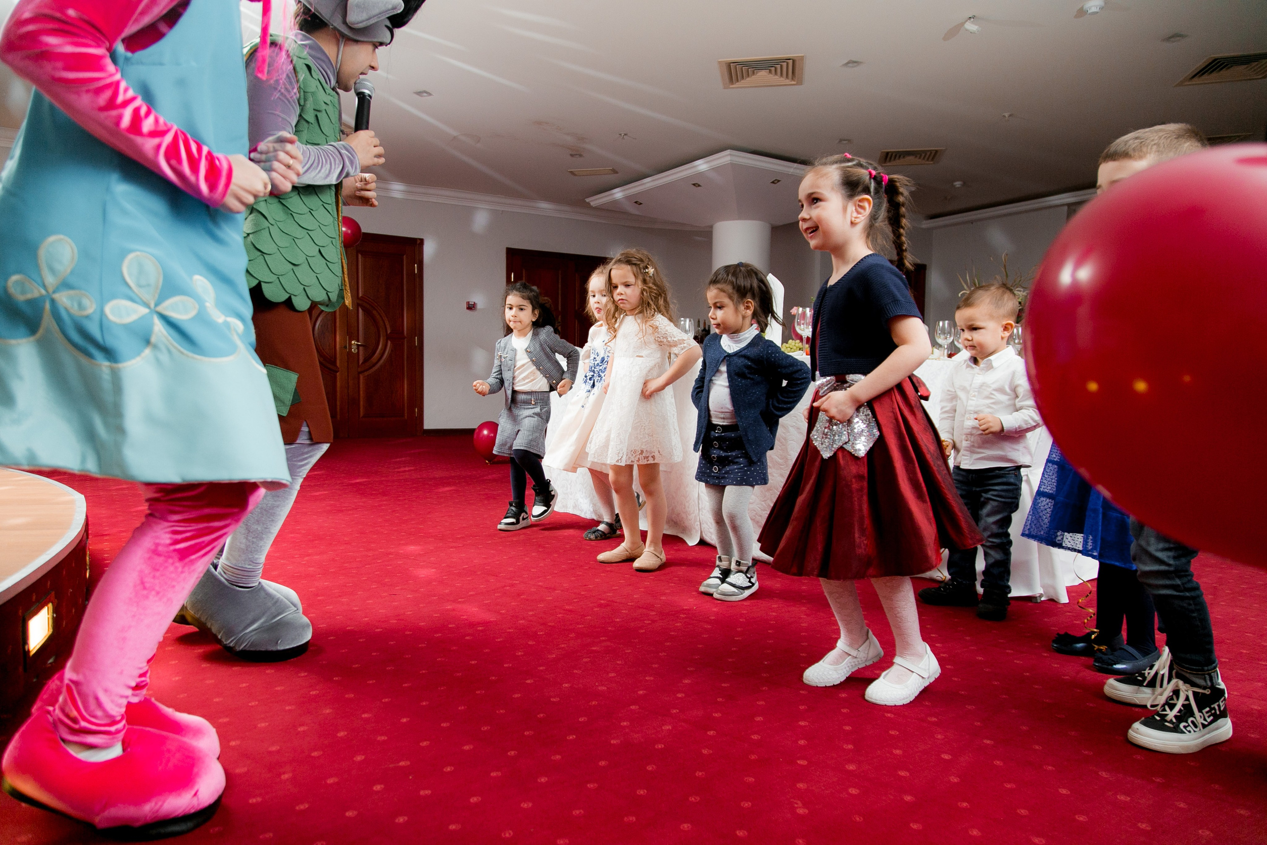 Фотосъемка детского Дня рождения Анечки. Репортажный фотограф Борис Геер