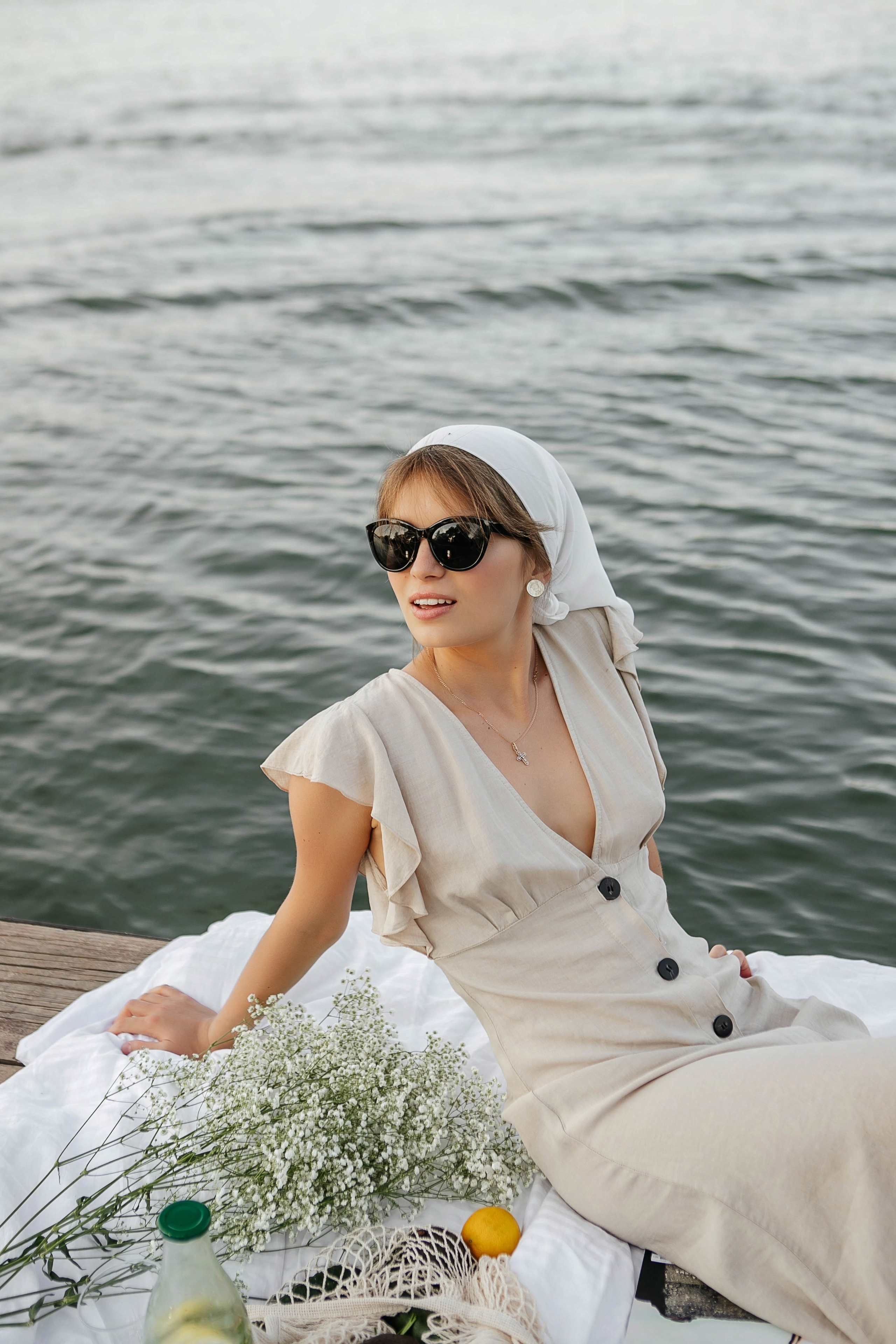 Анастасия у реки. Фотограф Санкт-Петербург Раднаева Юлия