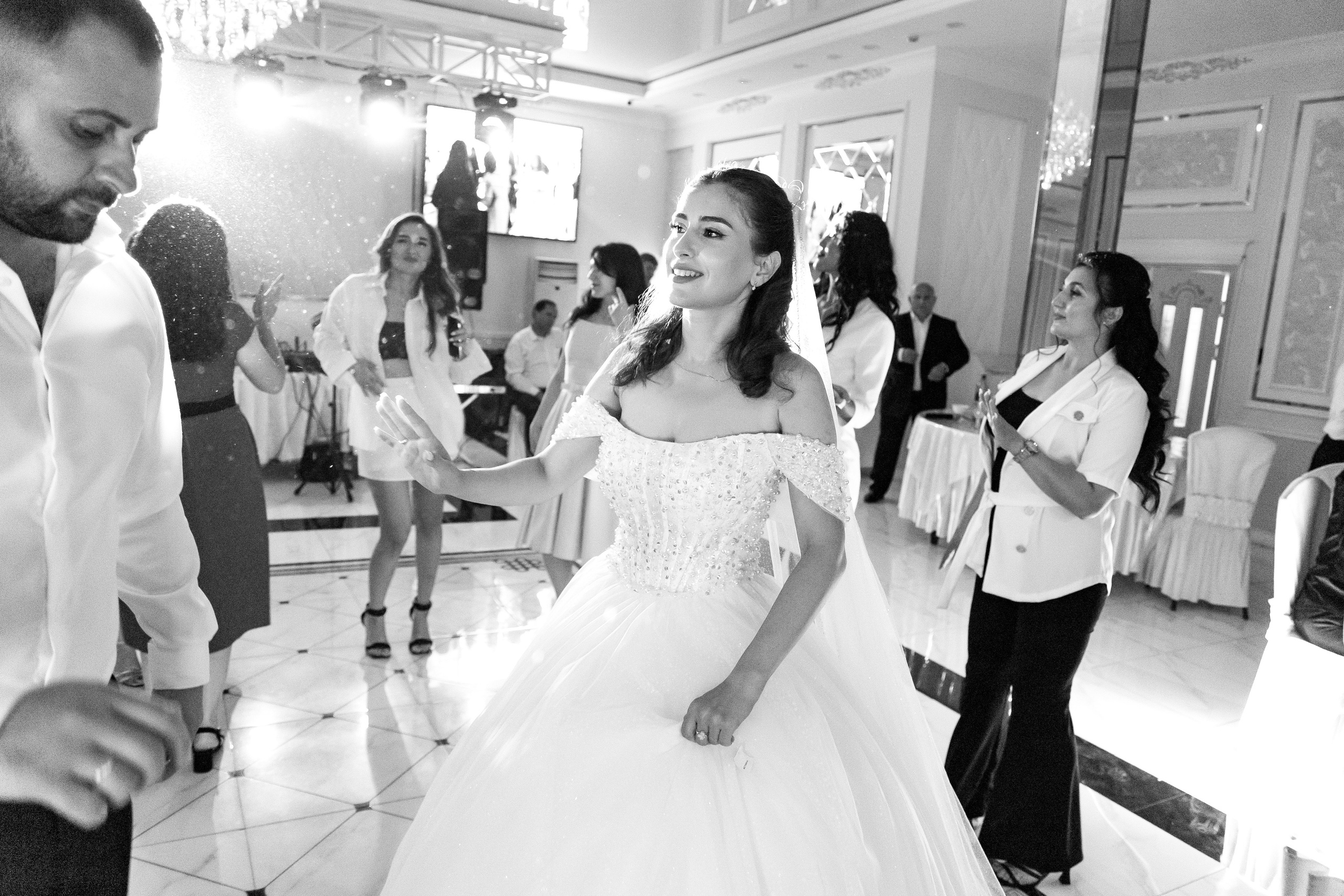 Aleks & Karolina. Свадебный и фэшн фотограф