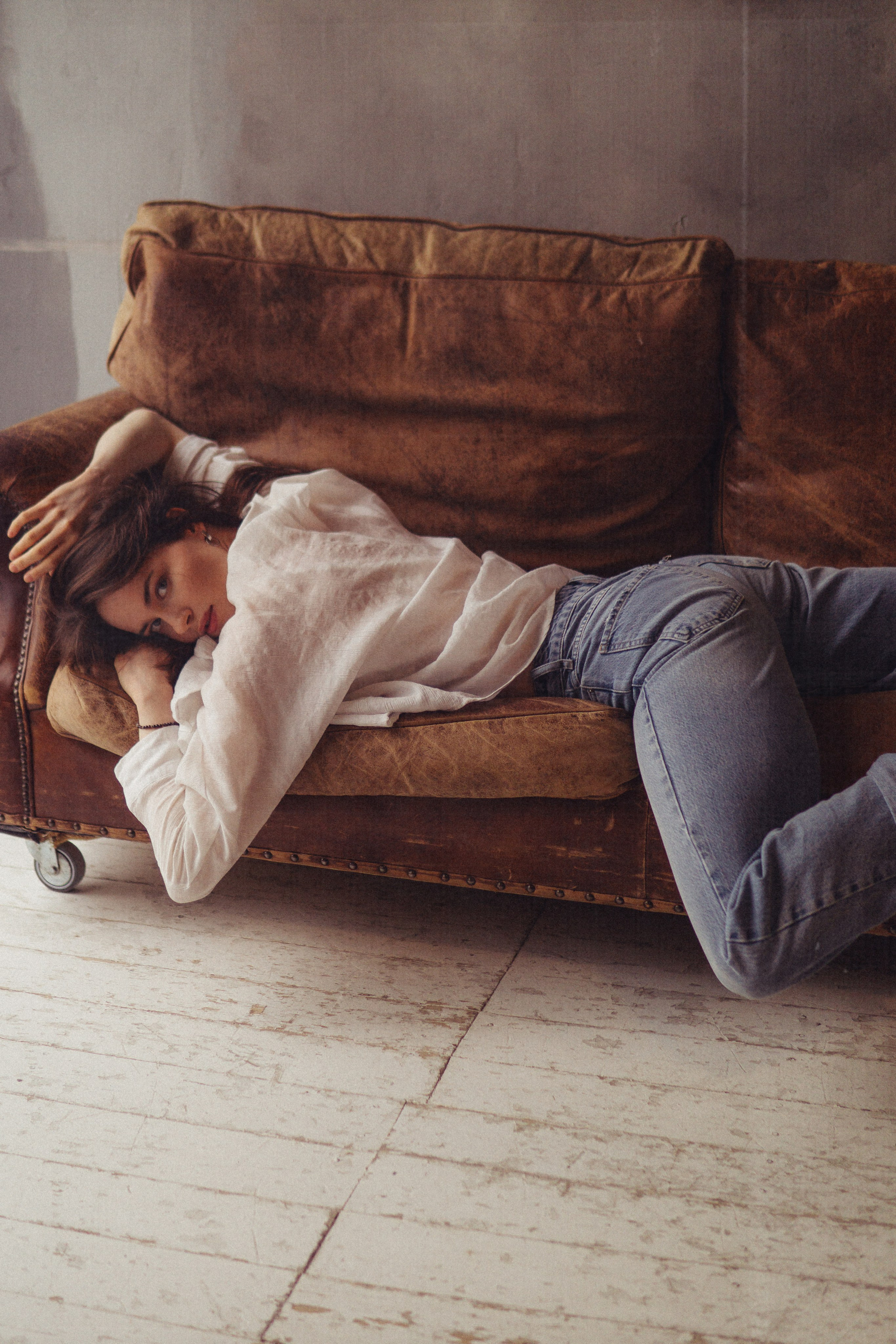 Девушки. Меня зовут Аня, я фотограф в Москве